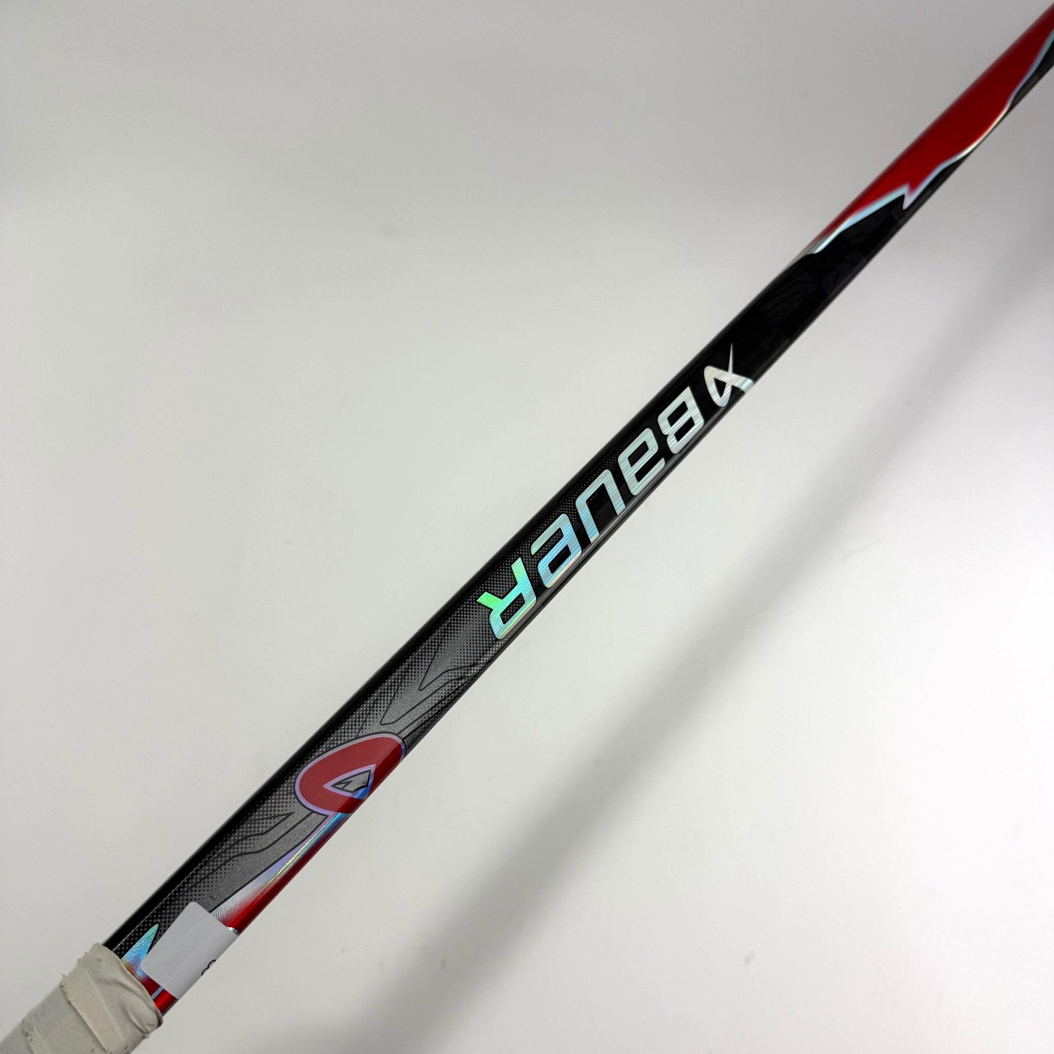 Used Left Red Bauer Flylite | 77 Flex P92 Curve Grip | J568