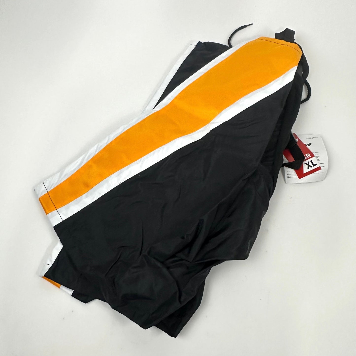 Brand New Black and Yellow Pittsburgh Penguins CCM PP10G Goalie Shell