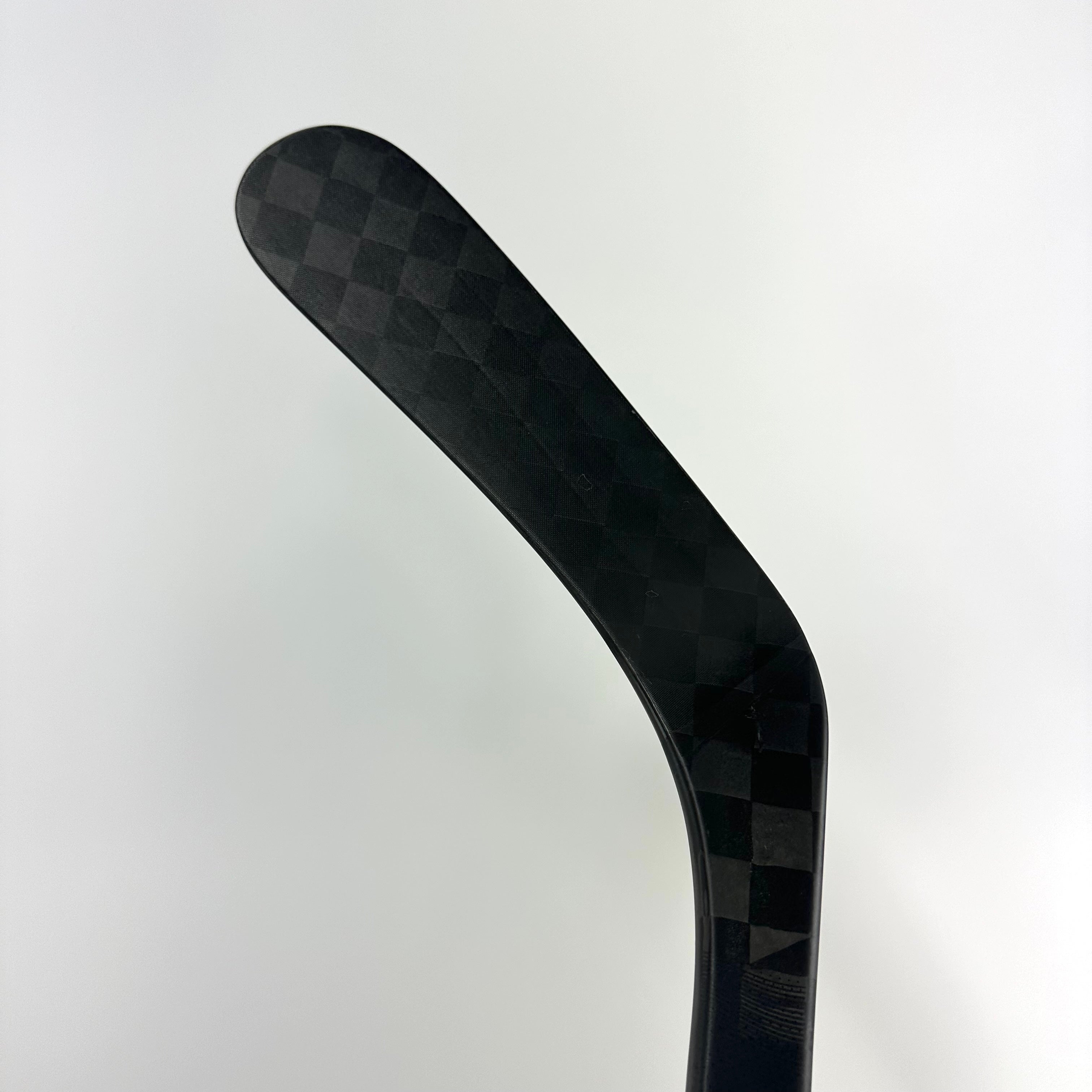 New Left CCM Ribcor Trigger 7 Pro | 85 Flex P90 Curve Grip | Byram | C289