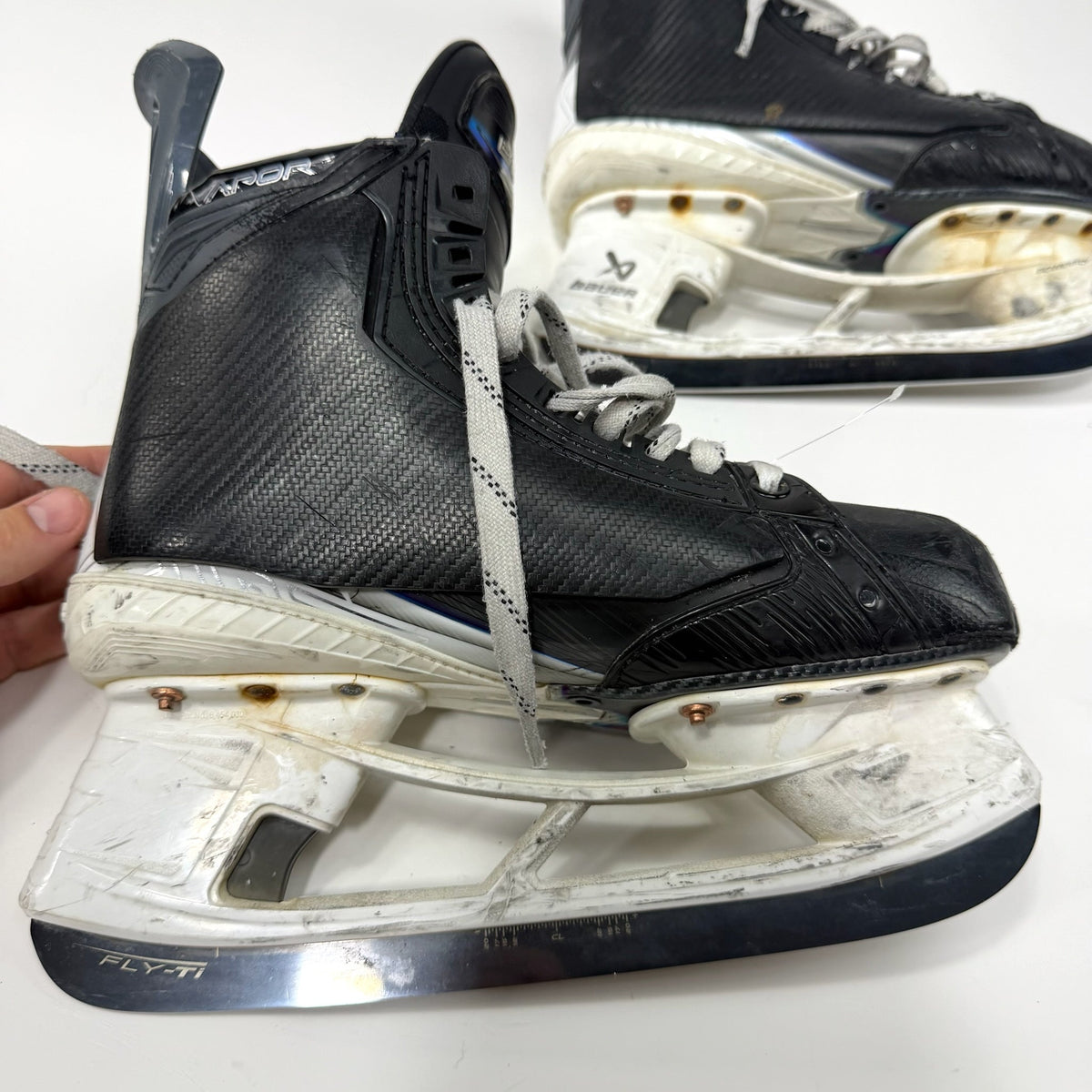 Used Bauer Vapor Flylite Skates | Size 8 Fit 1 | AB800