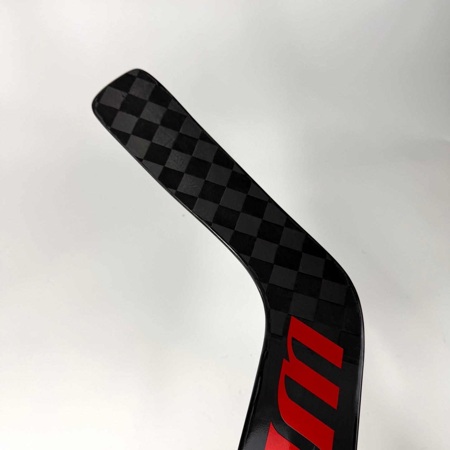 New Misprint Regular Black/Red Warrior Ritual V4 Goalie Stick | 26" Paddle Custom Curve | Mrazek