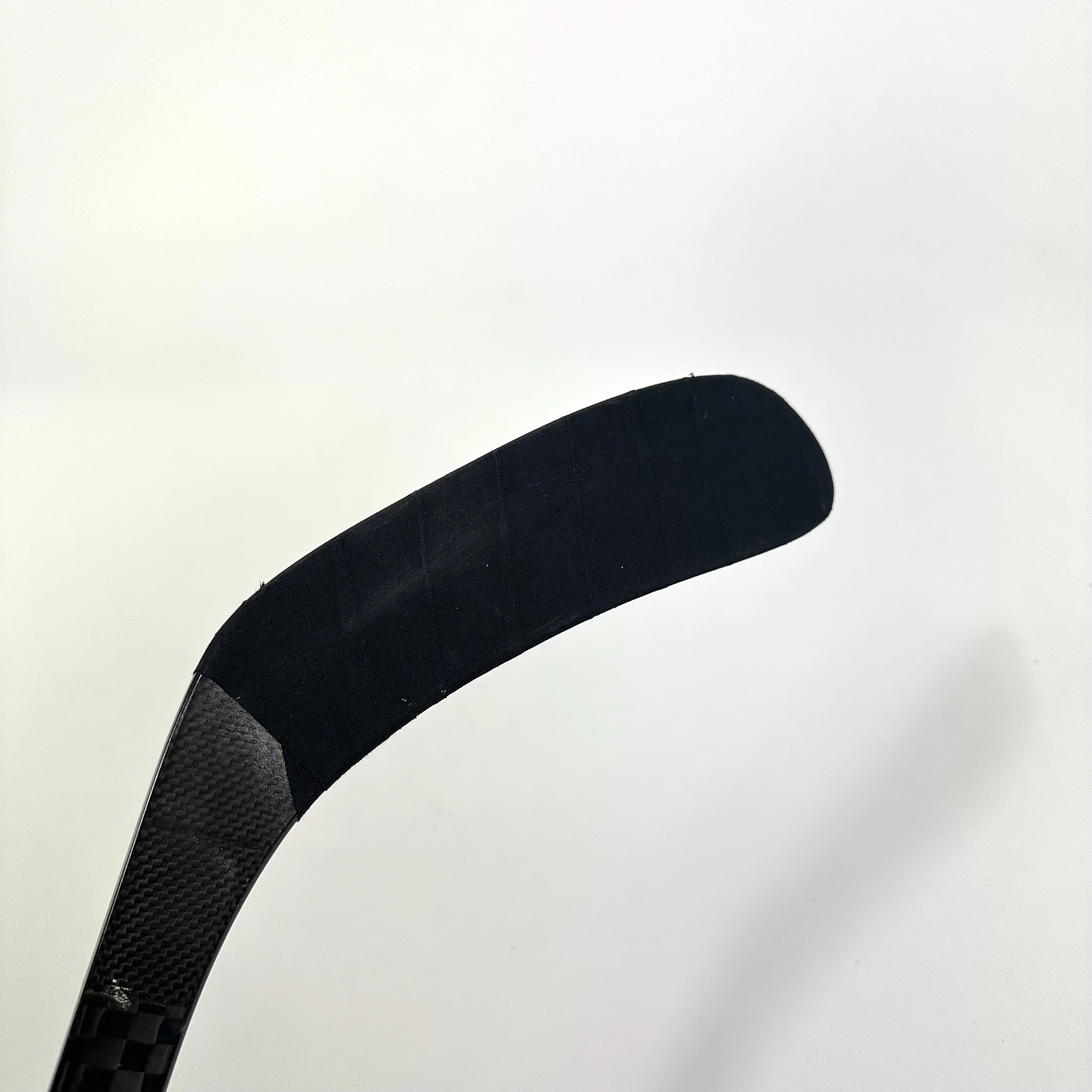 Used Once KUCHEROV Blacked Out Bauer Hyperlite G3 Profile - 77 Flex - Kucherov Curve - Stick#2