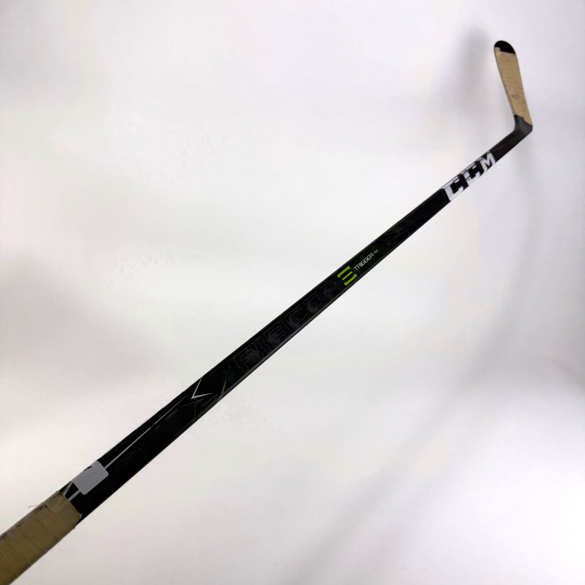 Used Left CCM Ribcor Trigger ASY | 85 Flex P19 Curve Non Grip | A463 - Top Flight Hockey