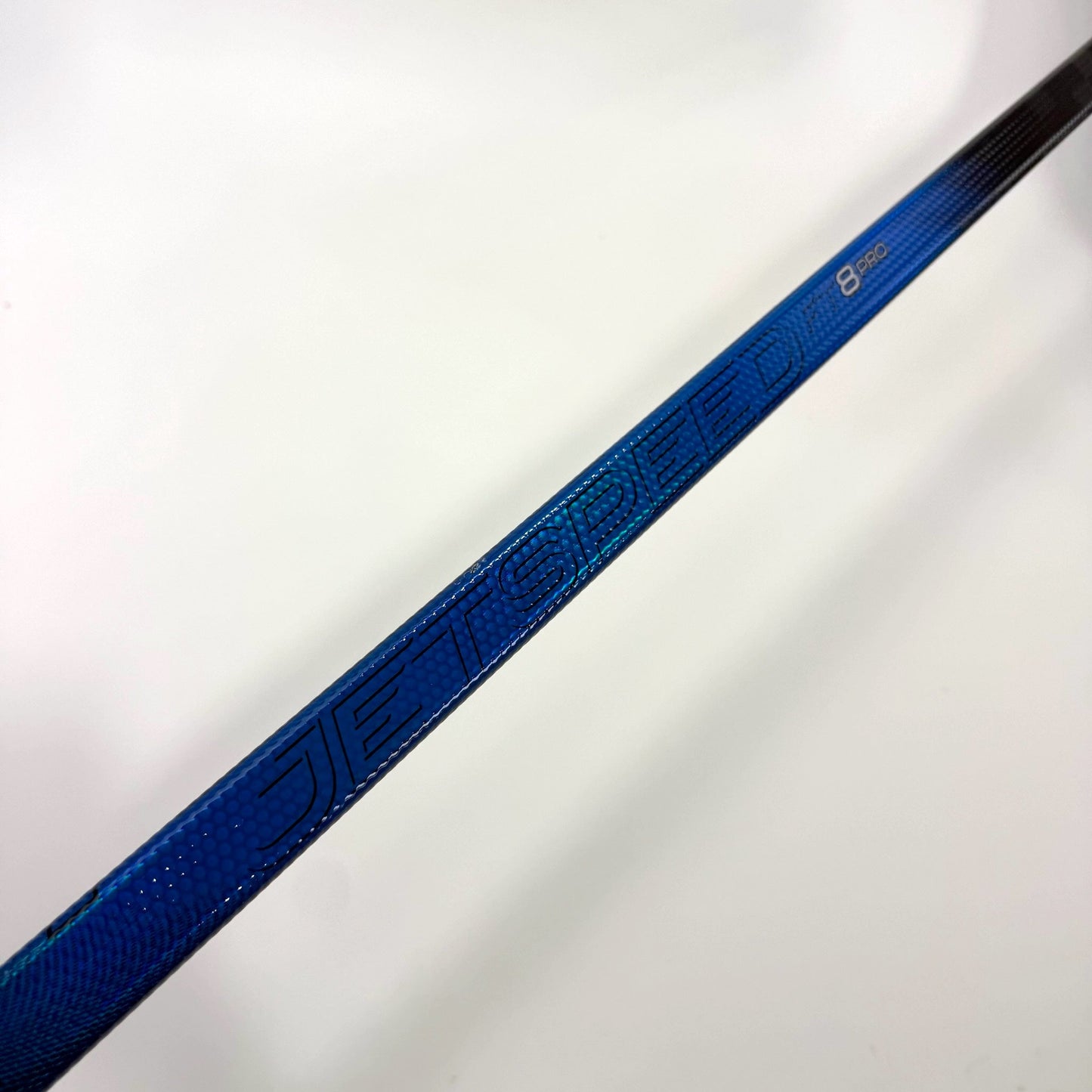 New Right Blue CCM Jetspeed FT8 Pro Curve Grip | 80 Flex P28M Curve Grip | BH509