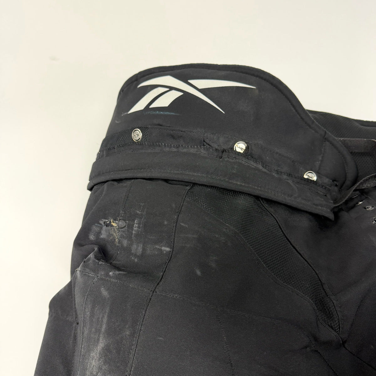 Used Black Reebok Pro Pants | Senior Large | AB805