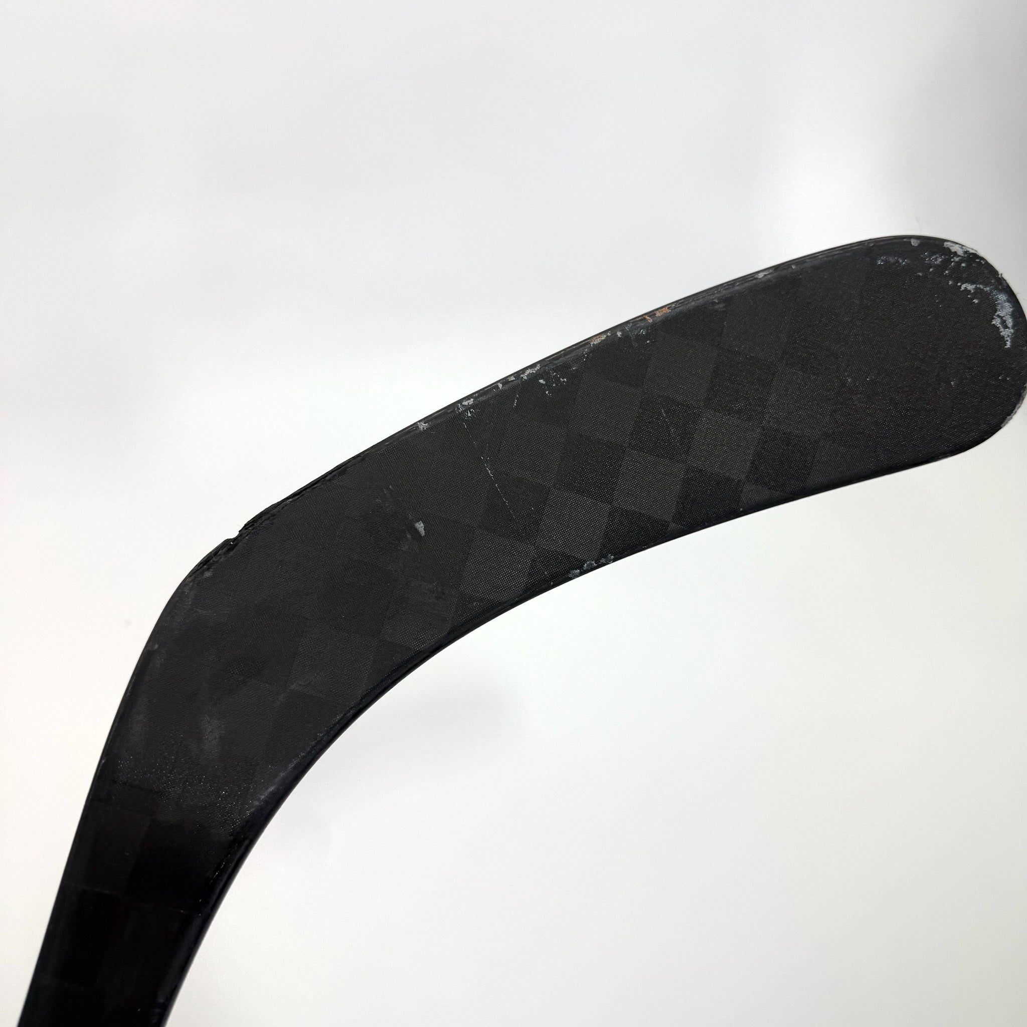 Used Right Silver Bauer Vapor Hyperlite 2 | 77 Flex P92 Curve Grip | BH502 - Top Flight Hockey