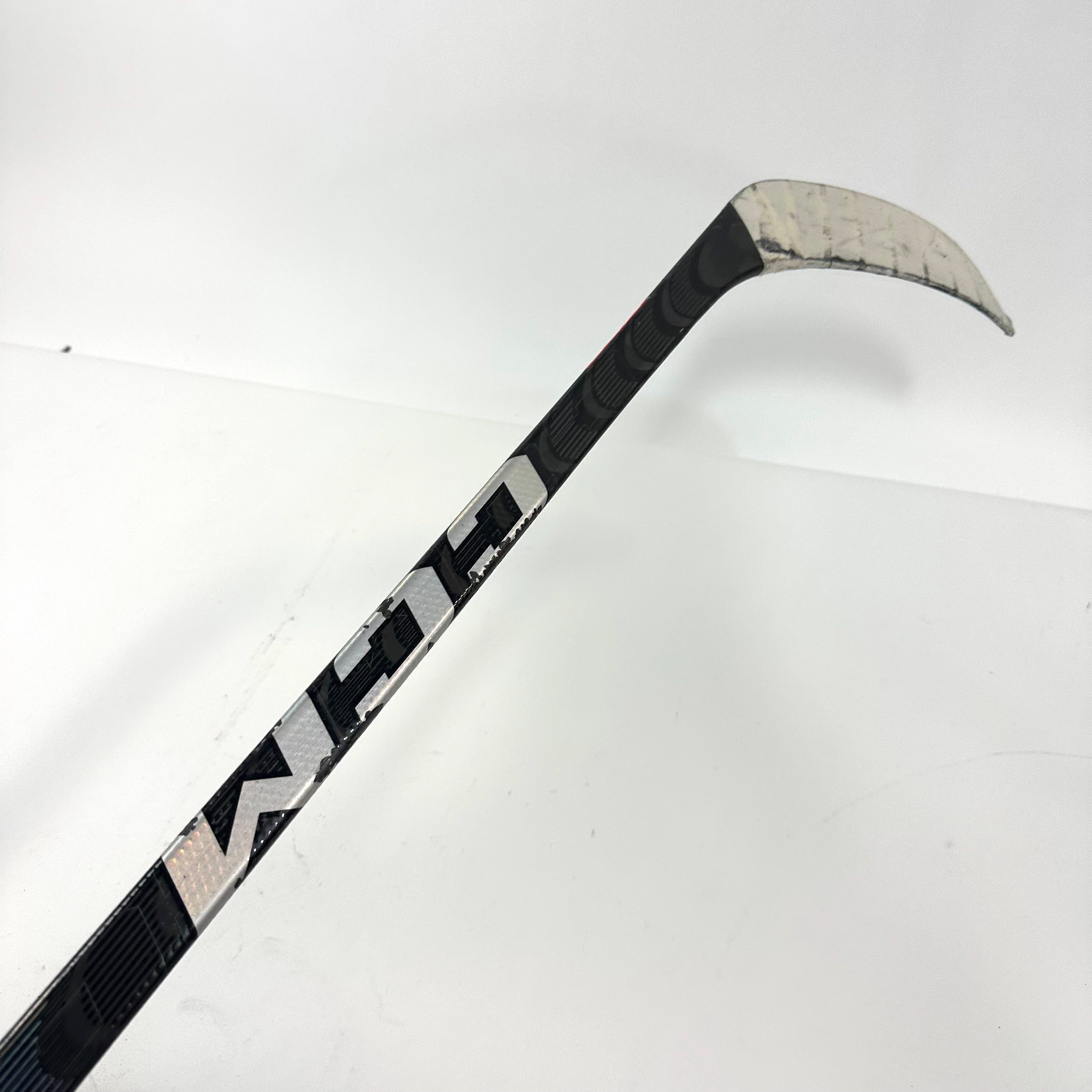 Used Left Handed CCM Jetspeed FT5 Pro | 80 Flex | Custom P28 Curve | Grip | A1166