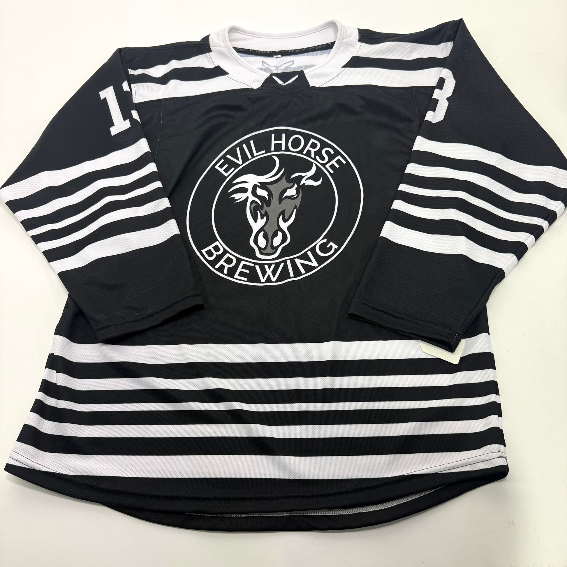 Used Black and White Verbero Evil Horse Brewing Jersey | Large | A95 - Top Flight Hockey