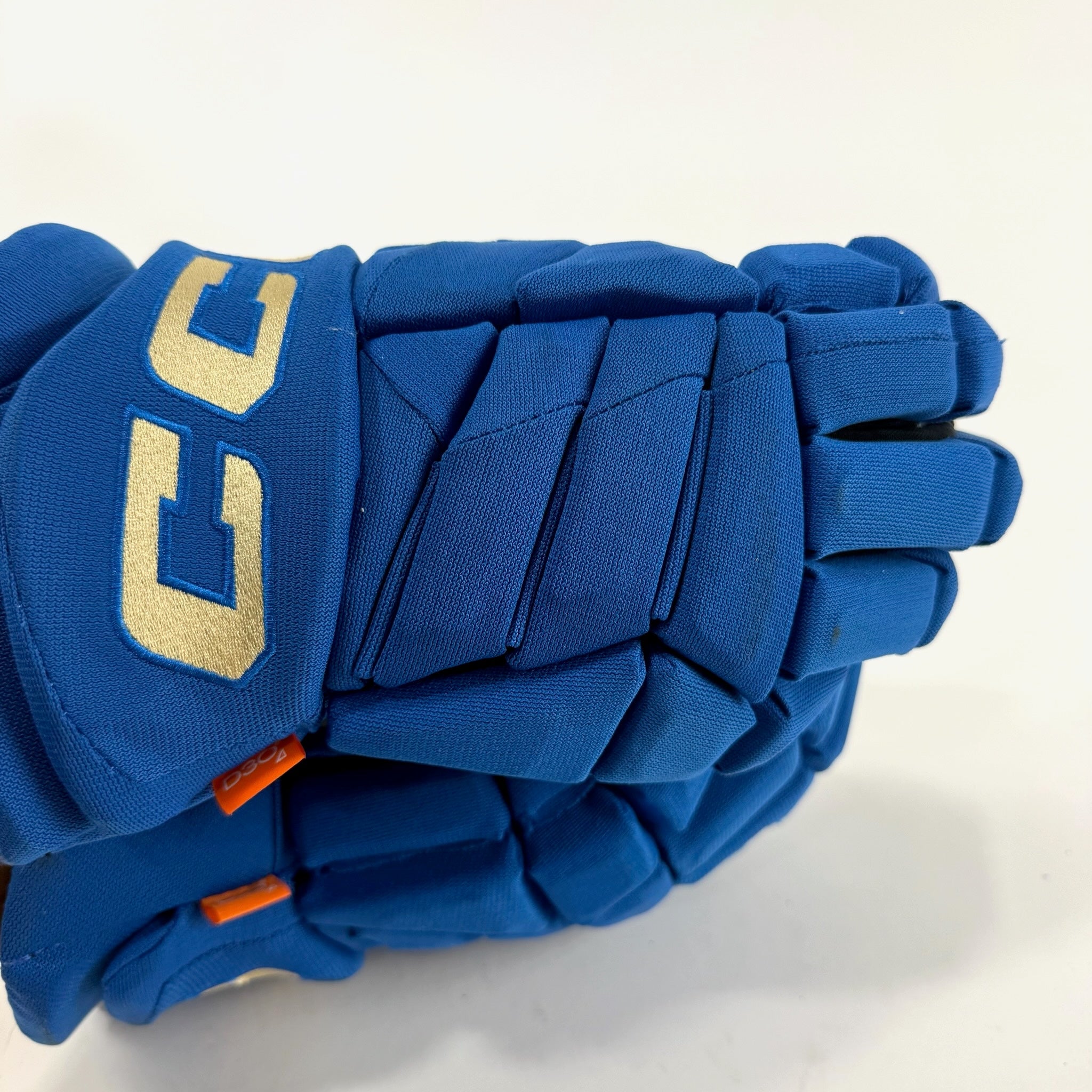 Used STL Blues Winter Classic CCM Jetspeed Pro Gloves | 14" | D108 - Top Flight Hockey