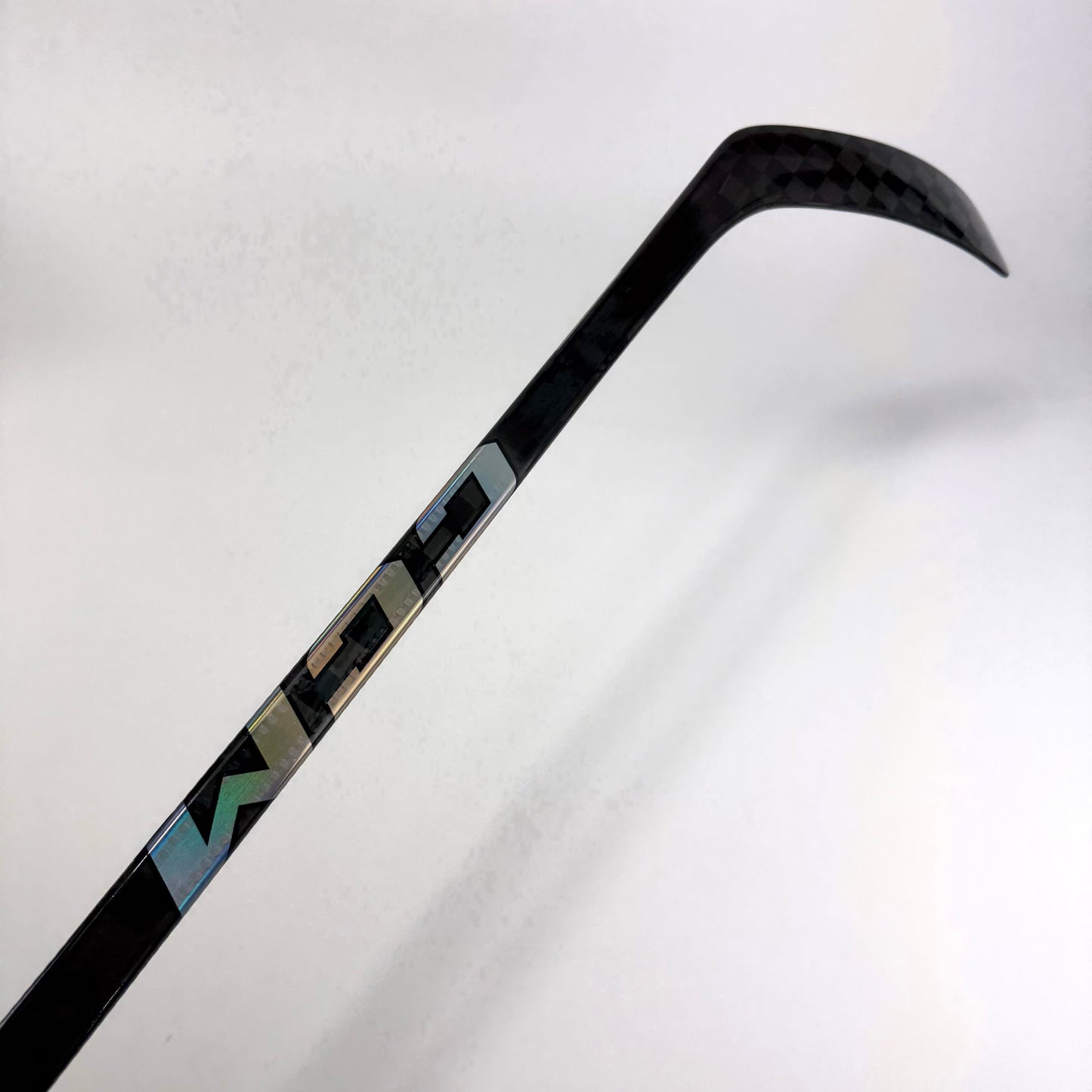 New Left CCM Ribcor Trigger 9 Pro | 85 Flex P28 Curve Grip | #A442 - Top Flight Hockey