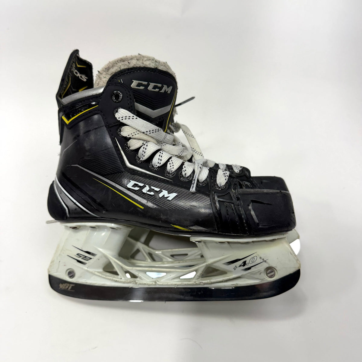 Used CCM Tacks 9070 Skates | Size 7.5 | AB158 - Top Flight Hockey