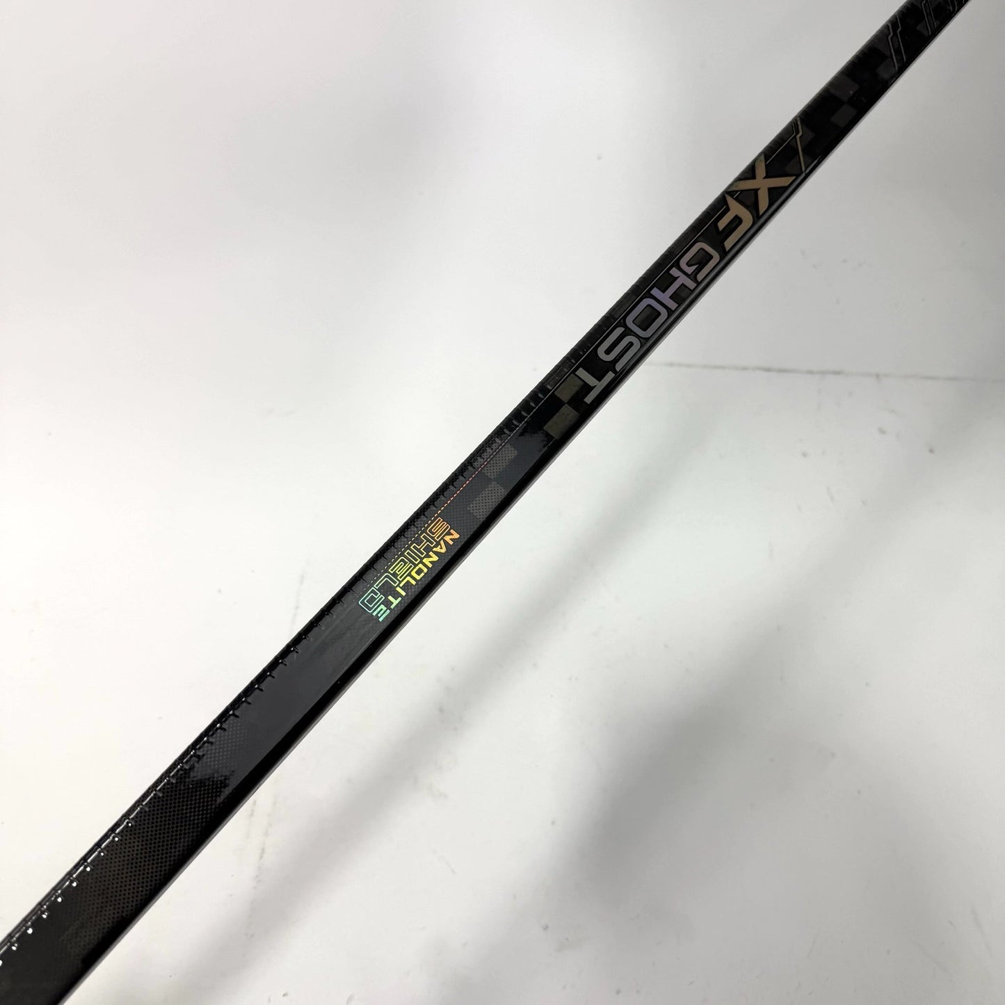 New Right CCM Tacks XF Ghost | 85 Flex P19 Curve Grip | J240 - Top Flight Hockey