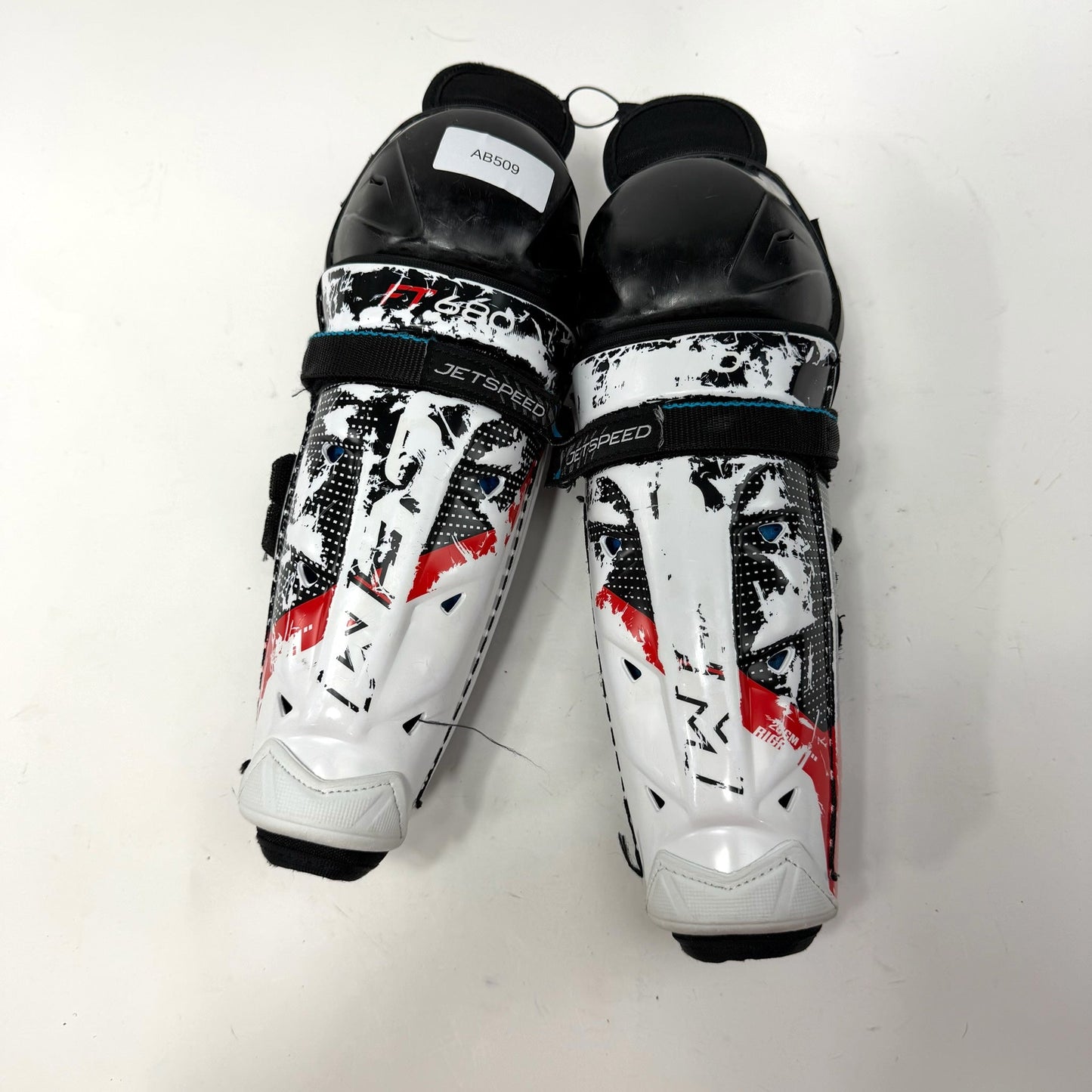 Used CCM Jetpseed FT680 Shin Guards | 11" | AB509