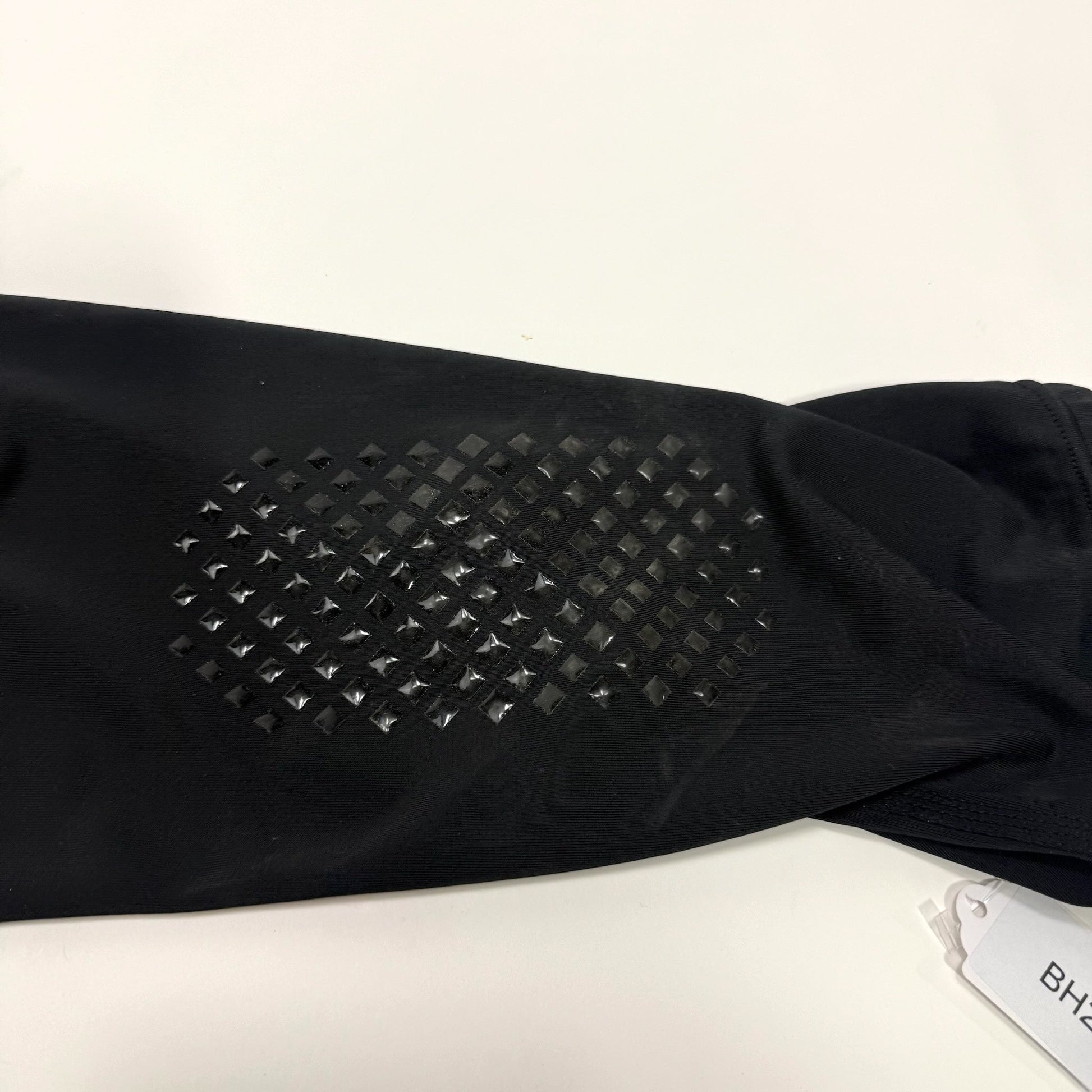 Used Black Shock Doctor Long Sleeve With Built in Neck Guard | Senior XL | BH286 - Top Flight Hockey