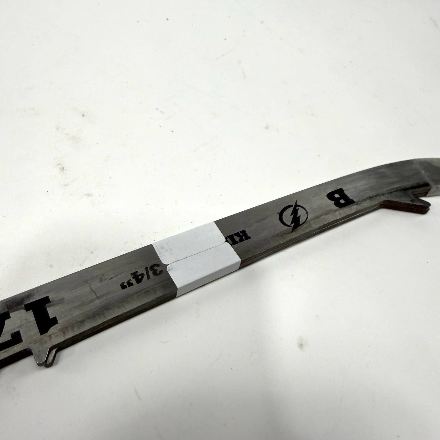 Used Bauer Step Steel | 288mm | Alex Killorn #17 TBL Lightning | J301