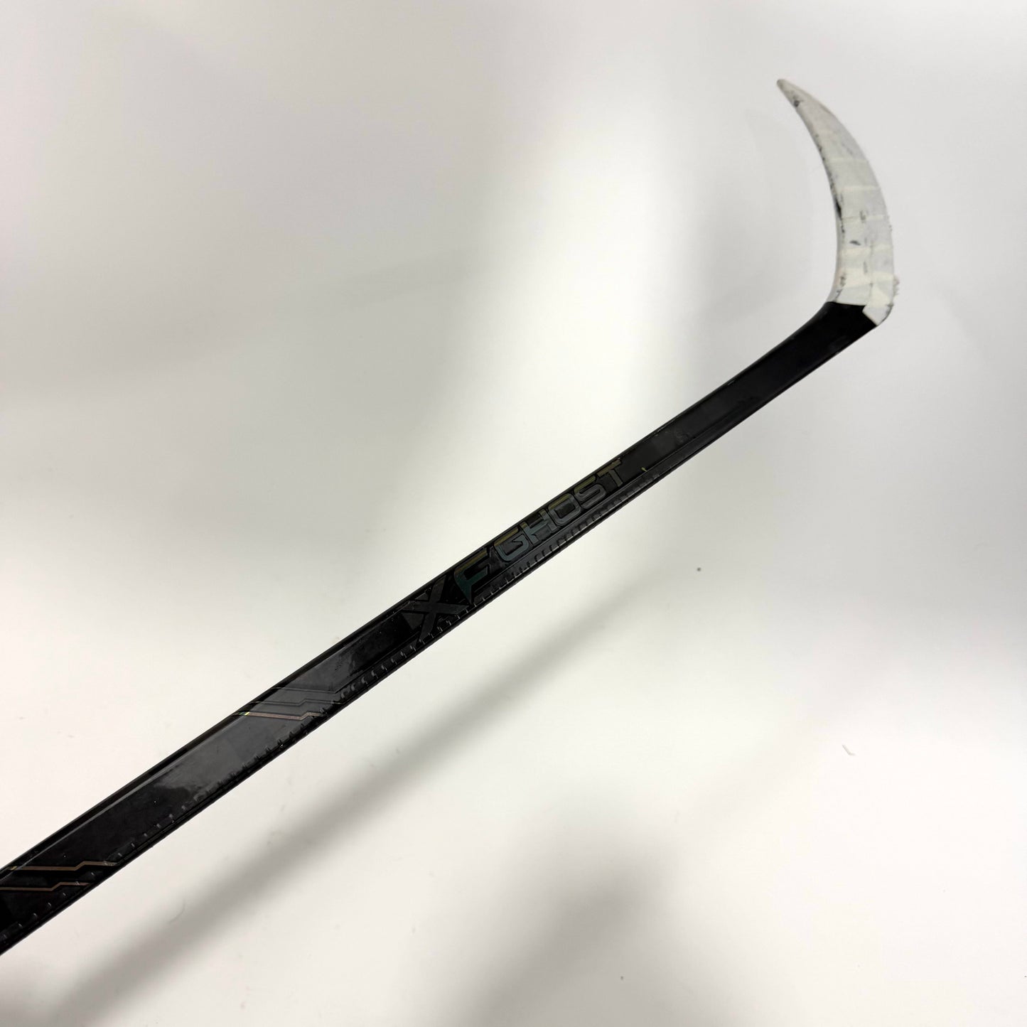 Used Right CCM Tacks XF Ghost | 85 Flex P92 Curve Grip | AB949