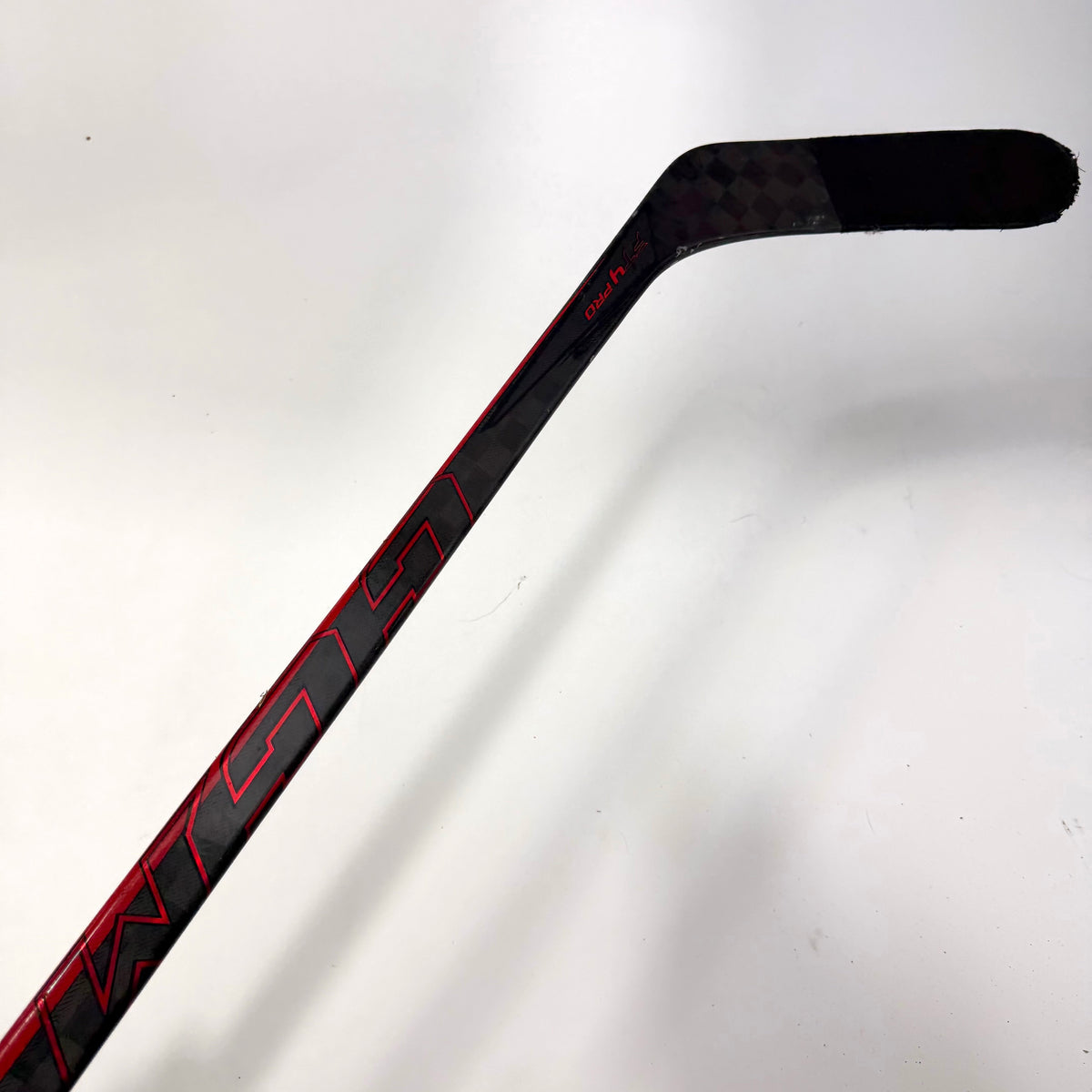 Used Right CCM Jetpseed FT4 Pro | 85 Flex P28 Curve Grip | AB179 - Top Flight Hockey