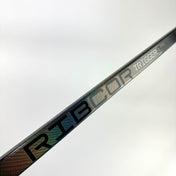 New Right CCM Ribcore Trigger 8 Pro | 80 Flex P90 Curve Grip | Nazar L231