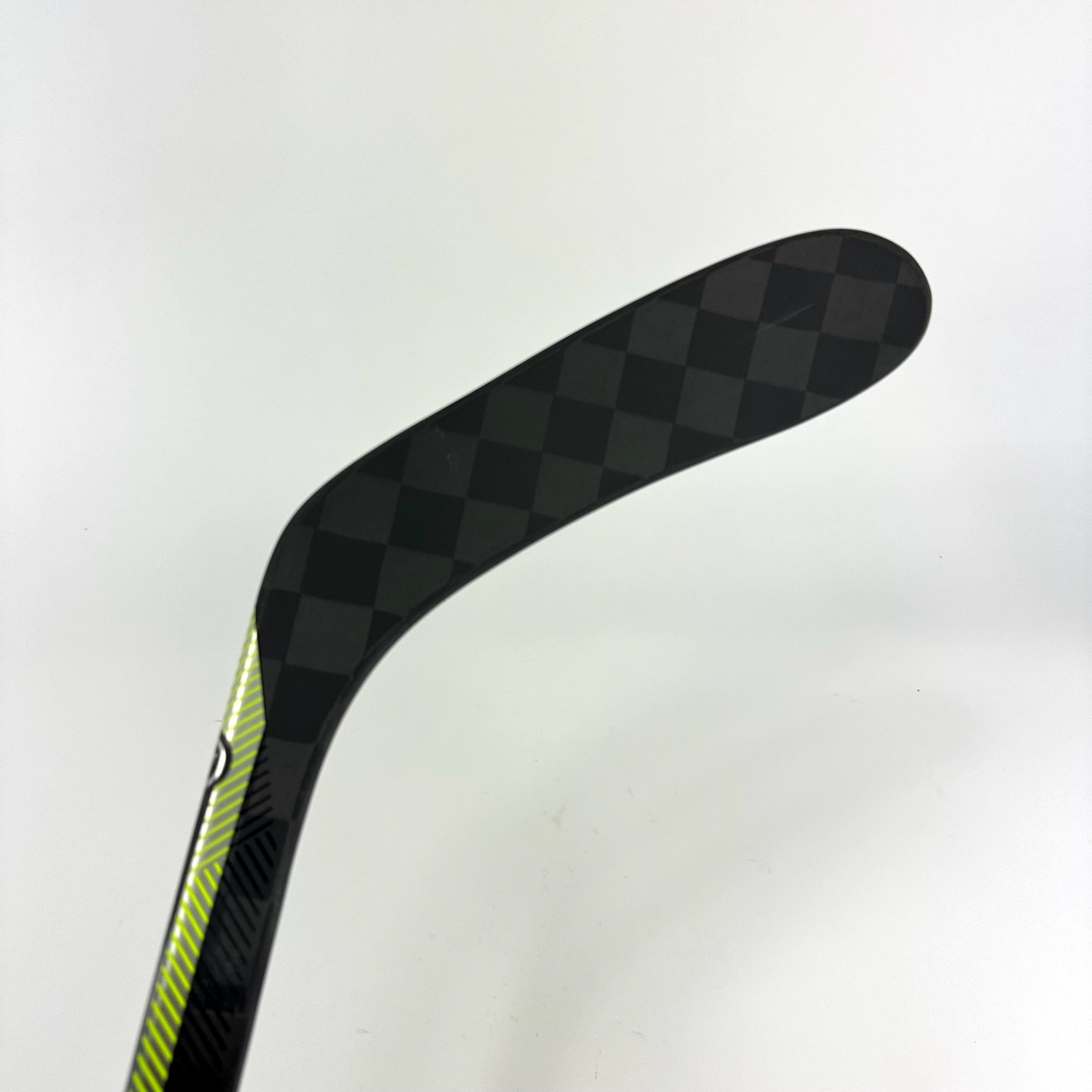 New Right Warrior Alpha LX Pro | P28 Curve 105 Flex Grip | Bogosian | K85