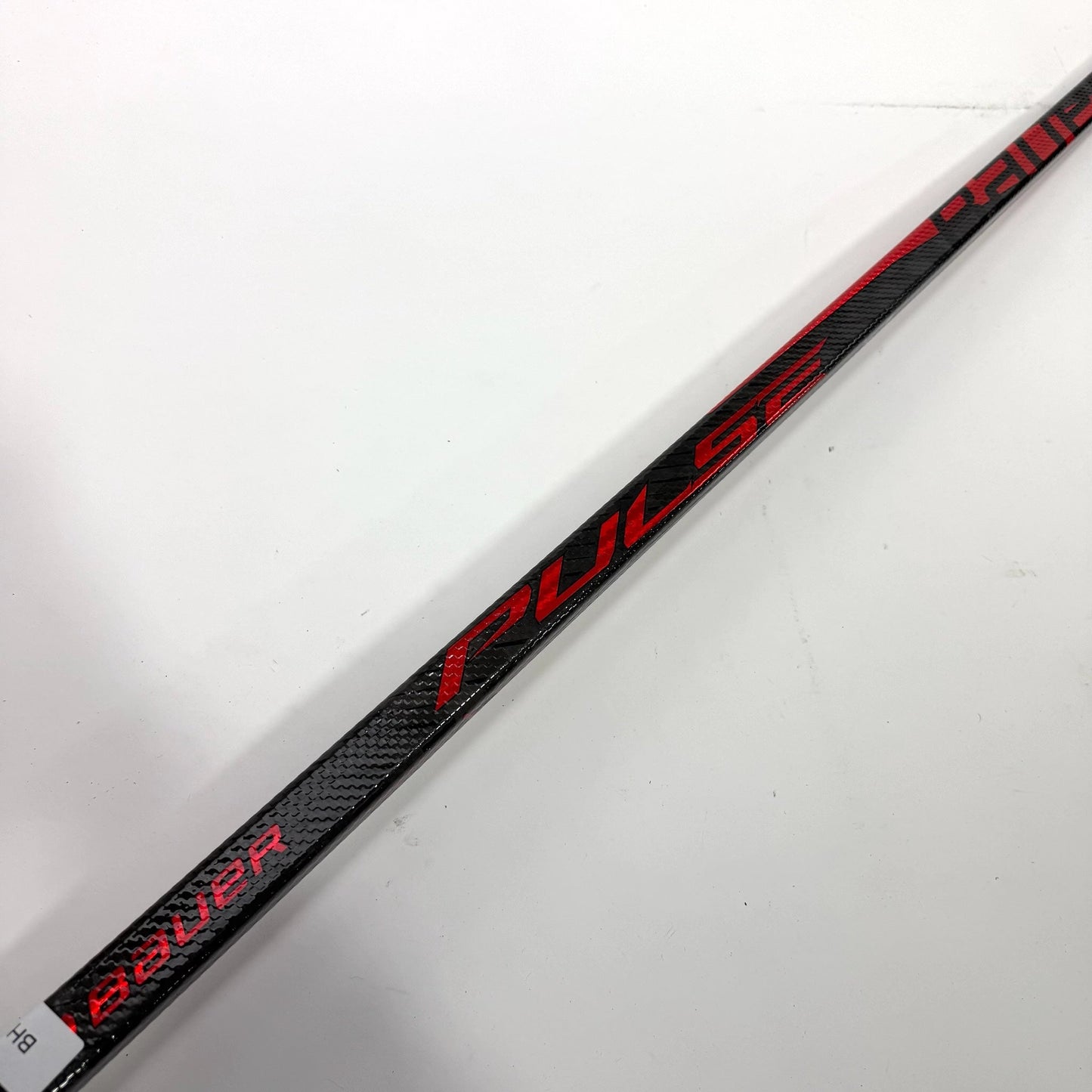 Used Left Red Bauer Pulse | 87 Flex P28 Curve Grip | Matt Gryzelcyk | BH136