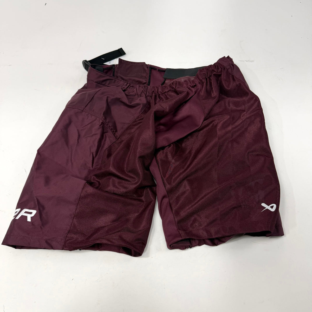 Used Maroon Bauer Tasmanian Devil Shell | Senior Large - #AB240 - Top Flight Hockey
