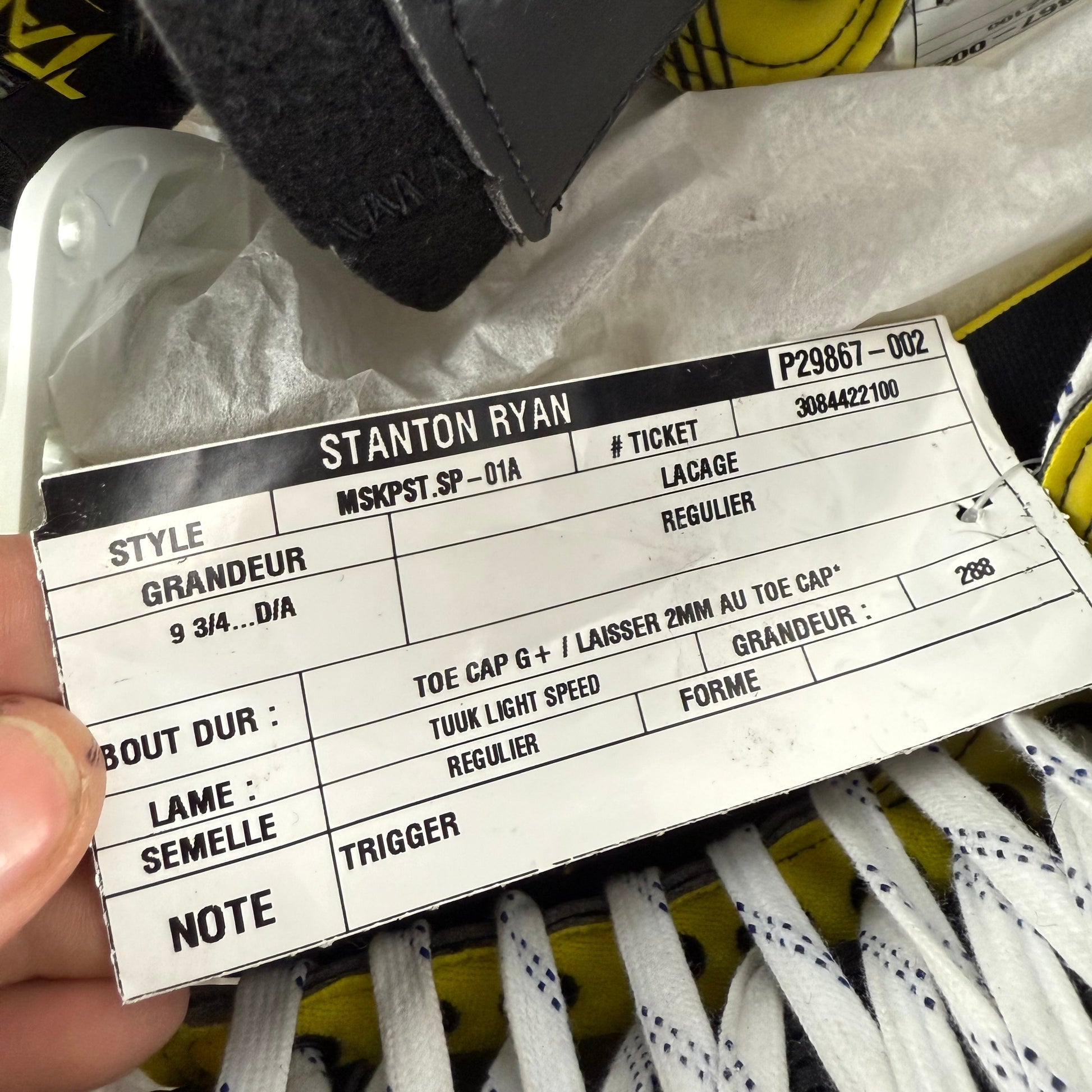 New CCM Super Tacks Skates | 9 3/4 D | CCM359 - Top Flight Hockey