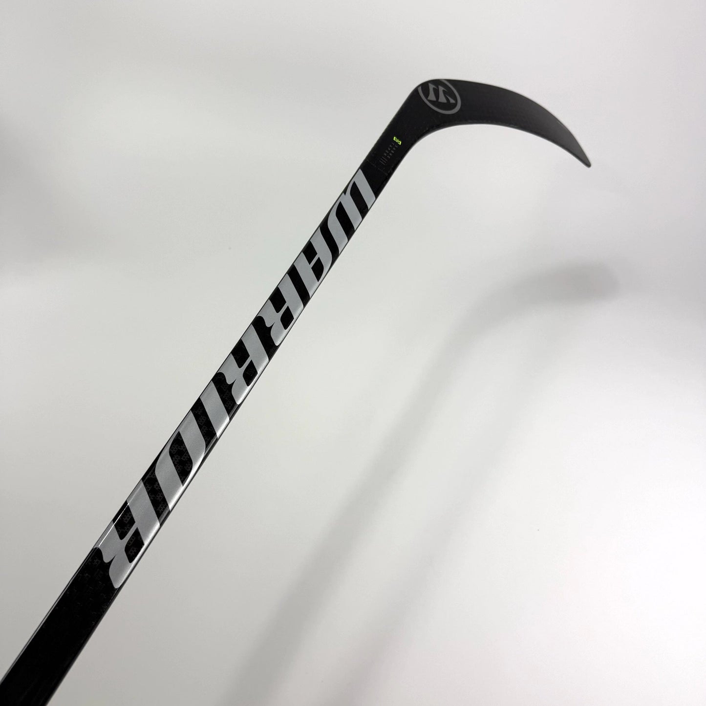 New Left Warrior Alpha LX2 | 75 Flex W90 Curve Grip | R536