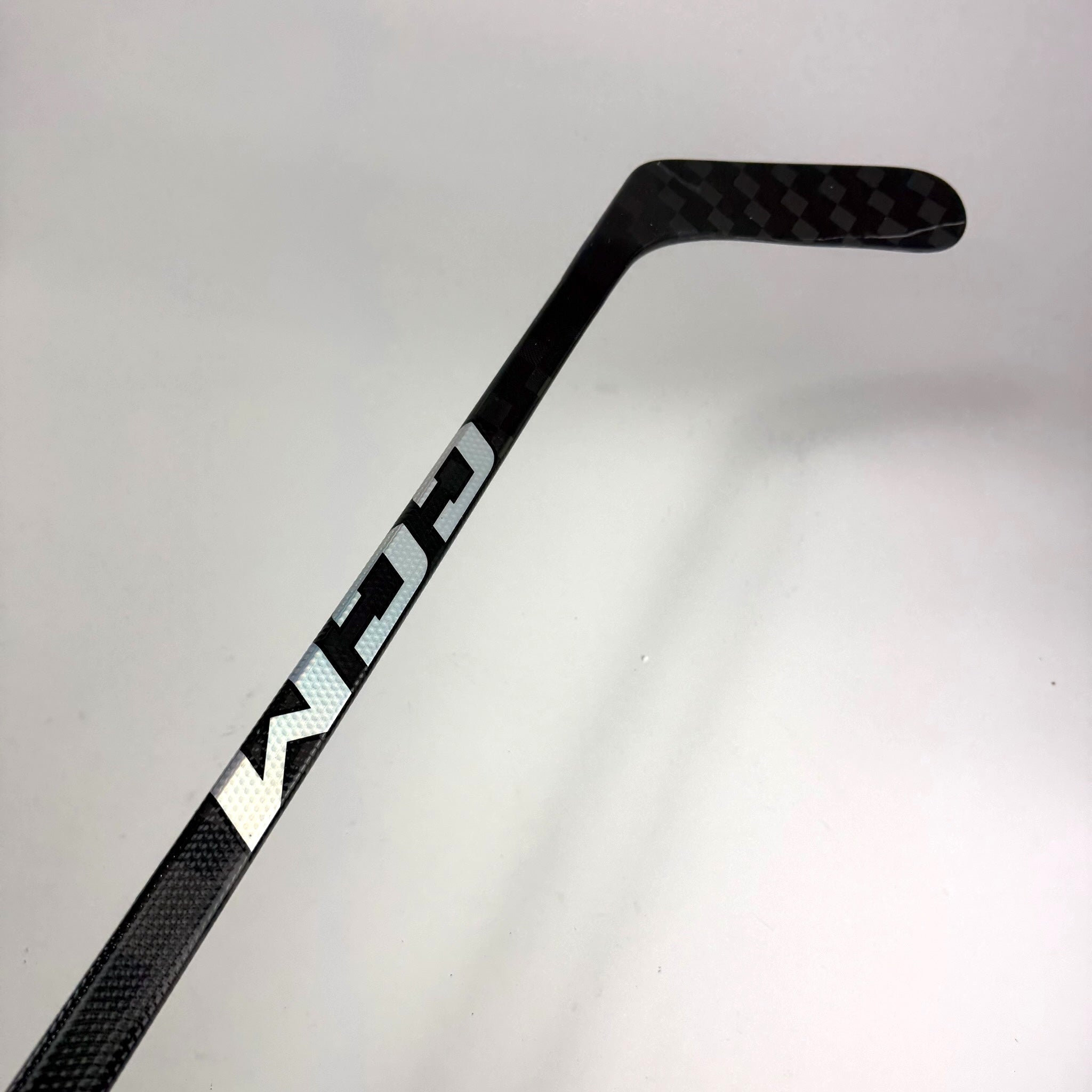 New Right Black CCM Jetspeed FT8 Pro | 80 Flex P92M Curve Grip | J776