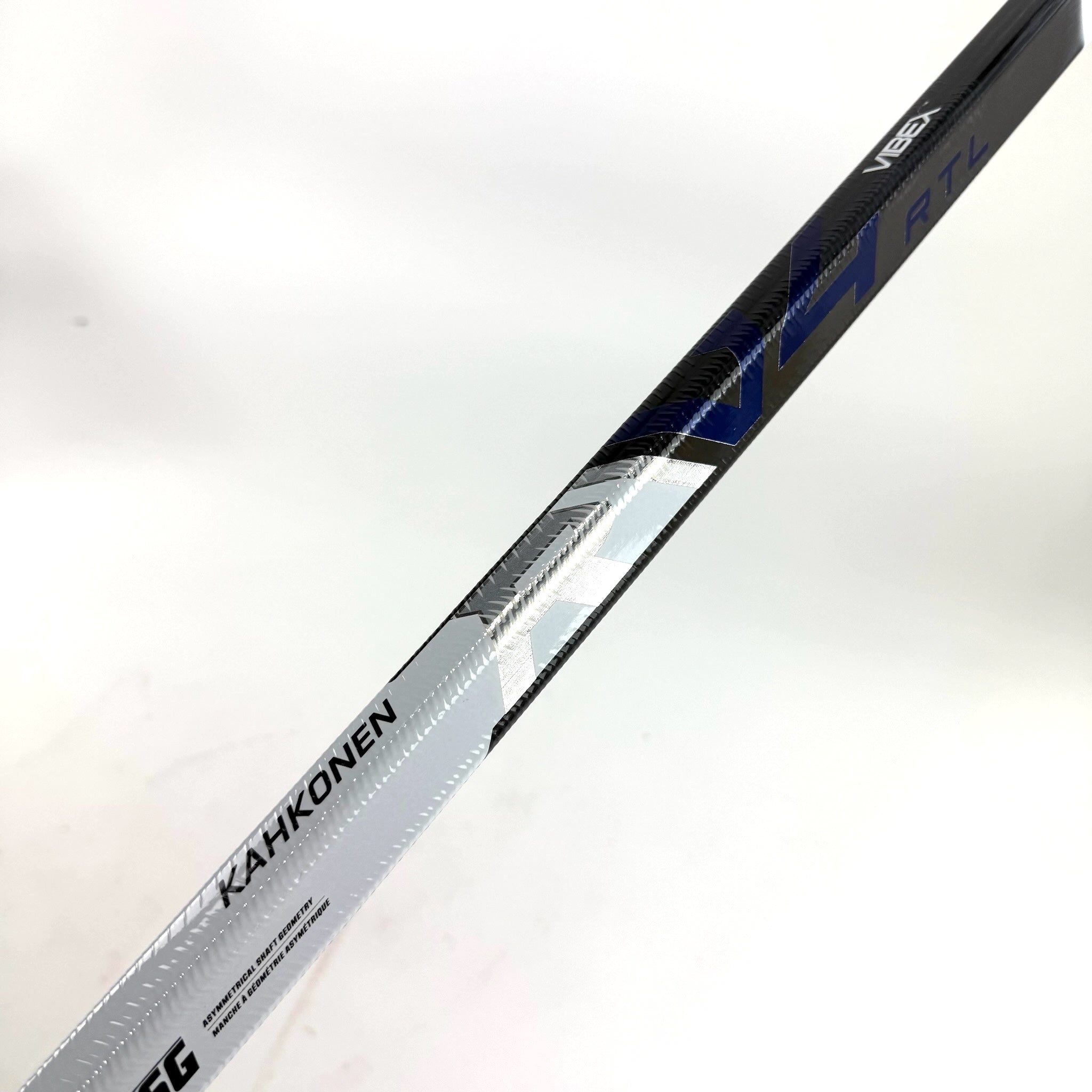 New Regular White/Navy Warrior Ritual V4 Goalie Stick | 24" Paddle W31 Curve | R298