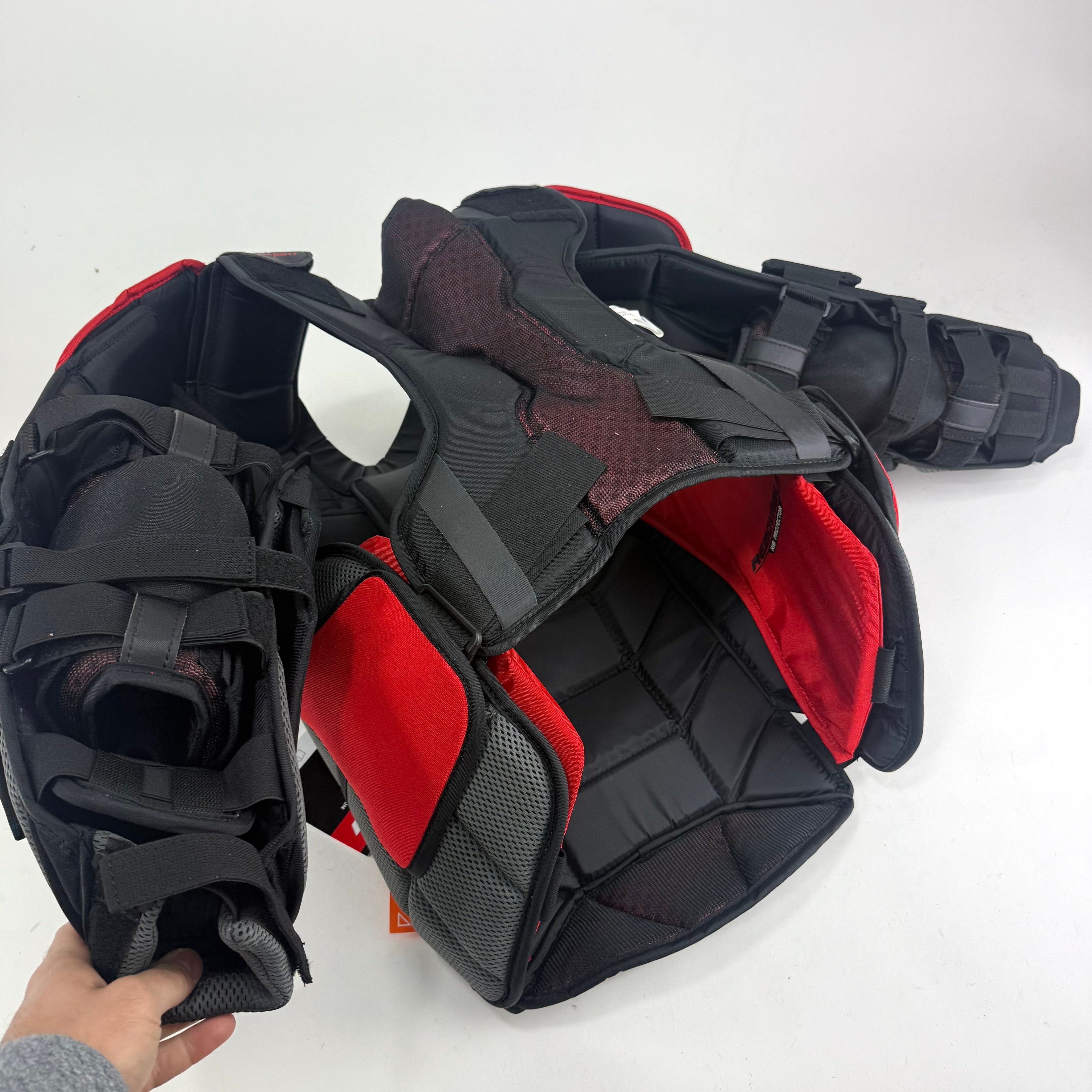 Brand New CCM Shield II Senior XL Goalie Chest Protector - Top Flight Hockey