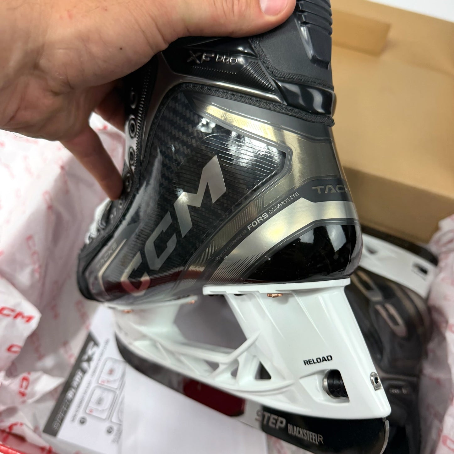 Brand New Retail CCM Tacks XF Pro Skates - Size 8.5 - Regular