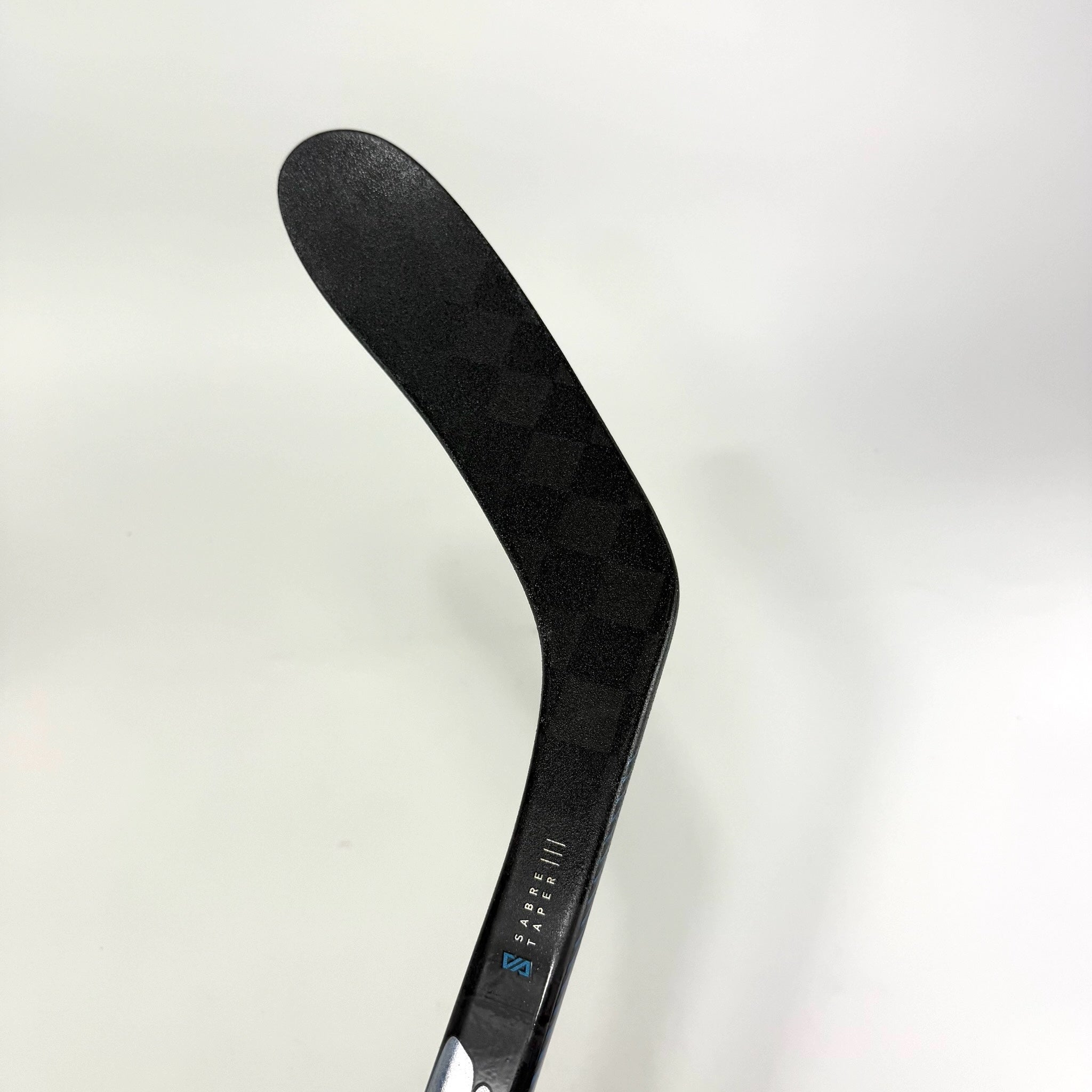 New Left Blue Warrior Alpha LX2 Pro Stick | 85 Flex P28 Curve Grip | Kalynuk | D228 - Top Flight Hockey