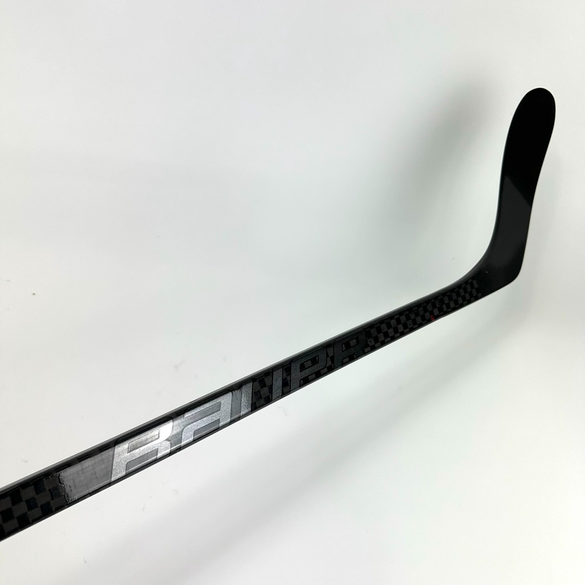 New Left Black Bauer Vapor Hyperlite | 77 Flex Kucherov Curve Grip | Kucherov | K77