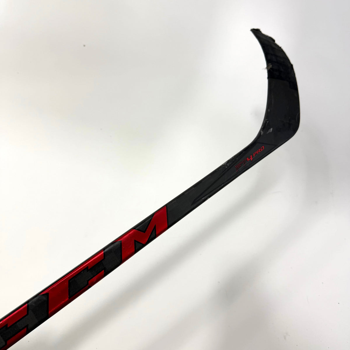 Used Right CCM Jetpseed FT4 Pro | 85 Flex P28 Curve Grip | AB179 - Top Flight Hockey