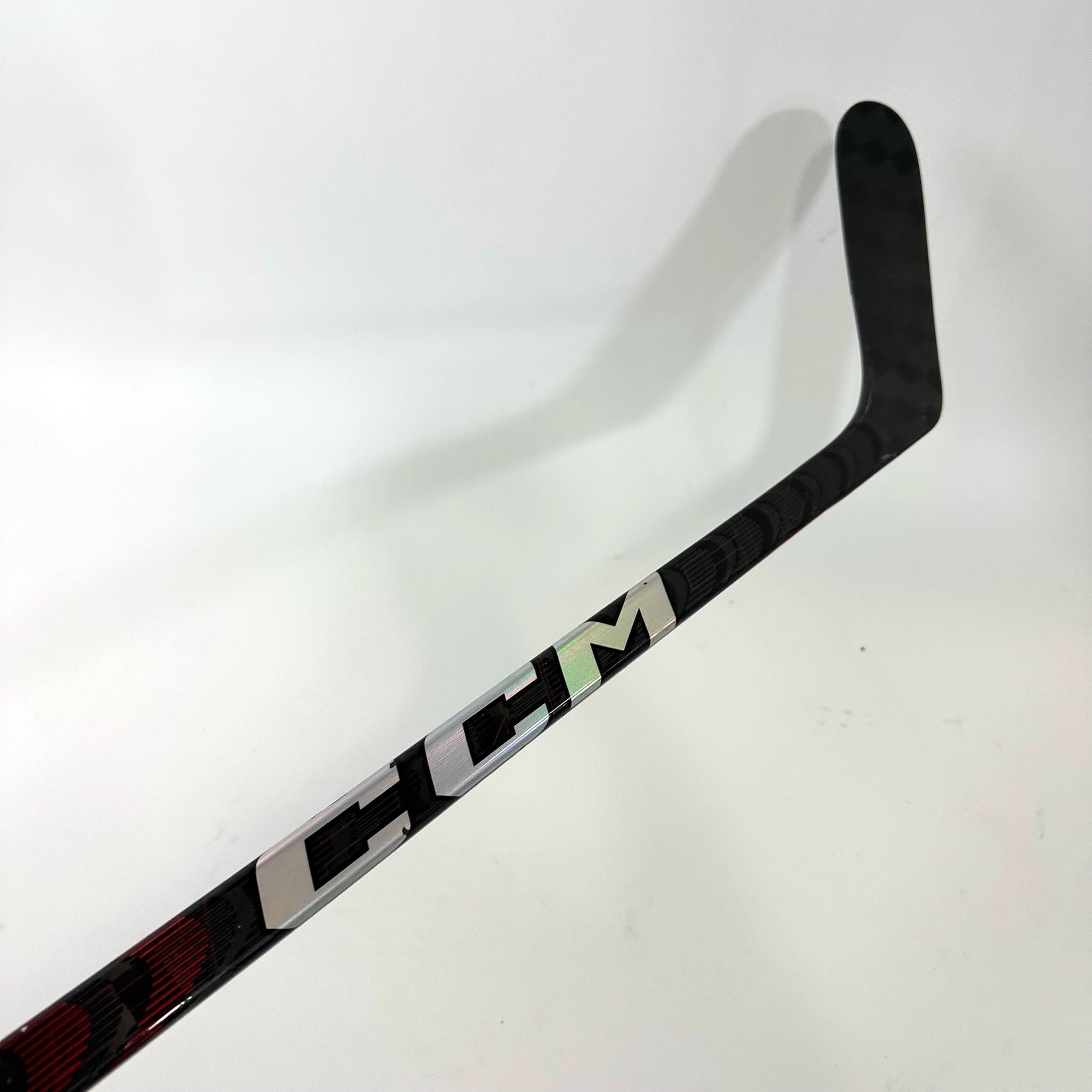 Used Left Handed CCM Jetspeed FT5 Pro 80 Flex P28M Grip | Q731 - Top Flight Hockey