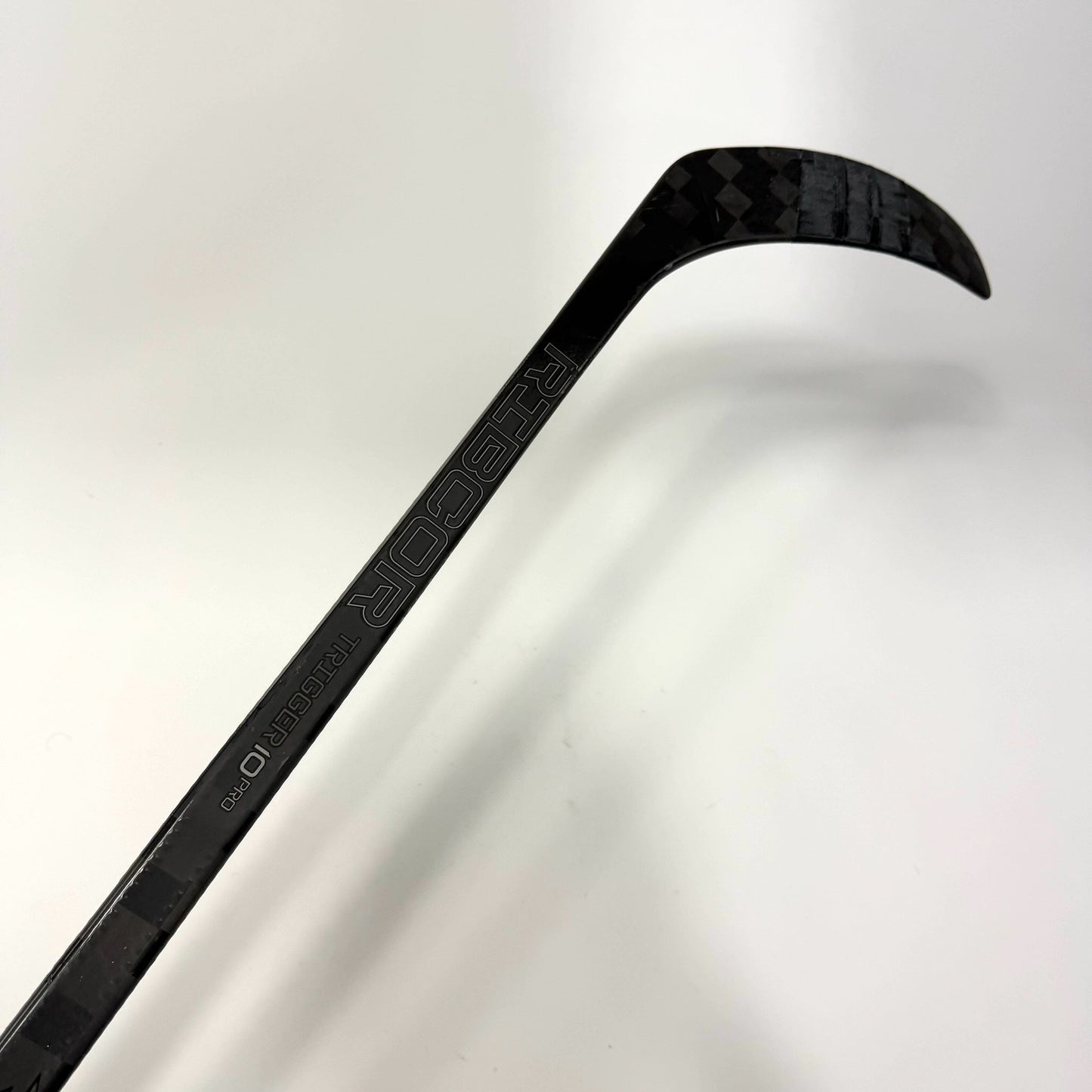 Used Left CCM Ribcor Trigger 10 Pro | 80 Flex Custom P92 Curve Grip | AB991 - Top Flight Hockey