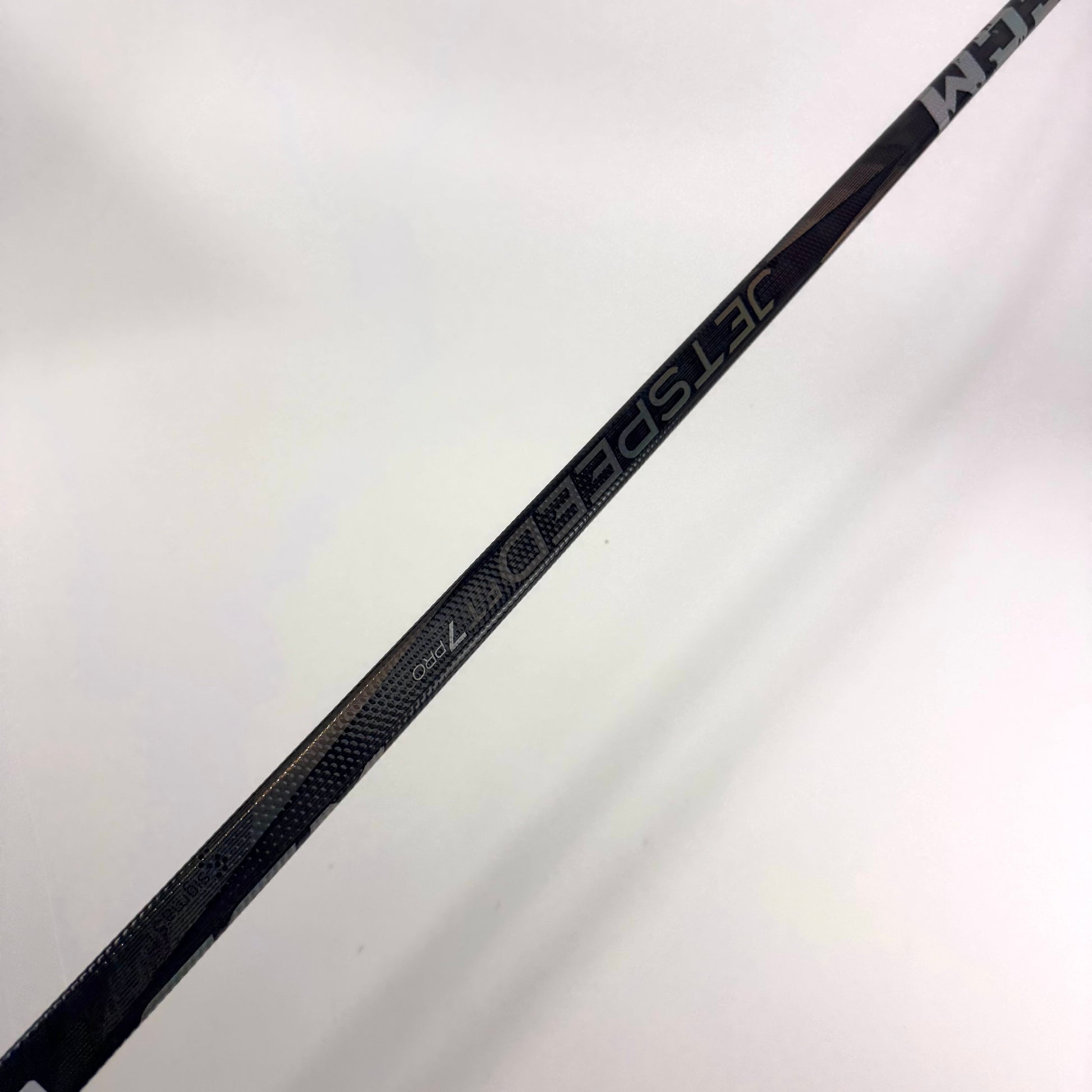 Used Left Black CCM Jetspeed FT7 Pro | 80 Flex P28 Curve Grip | A218 - Top Flight Hockey