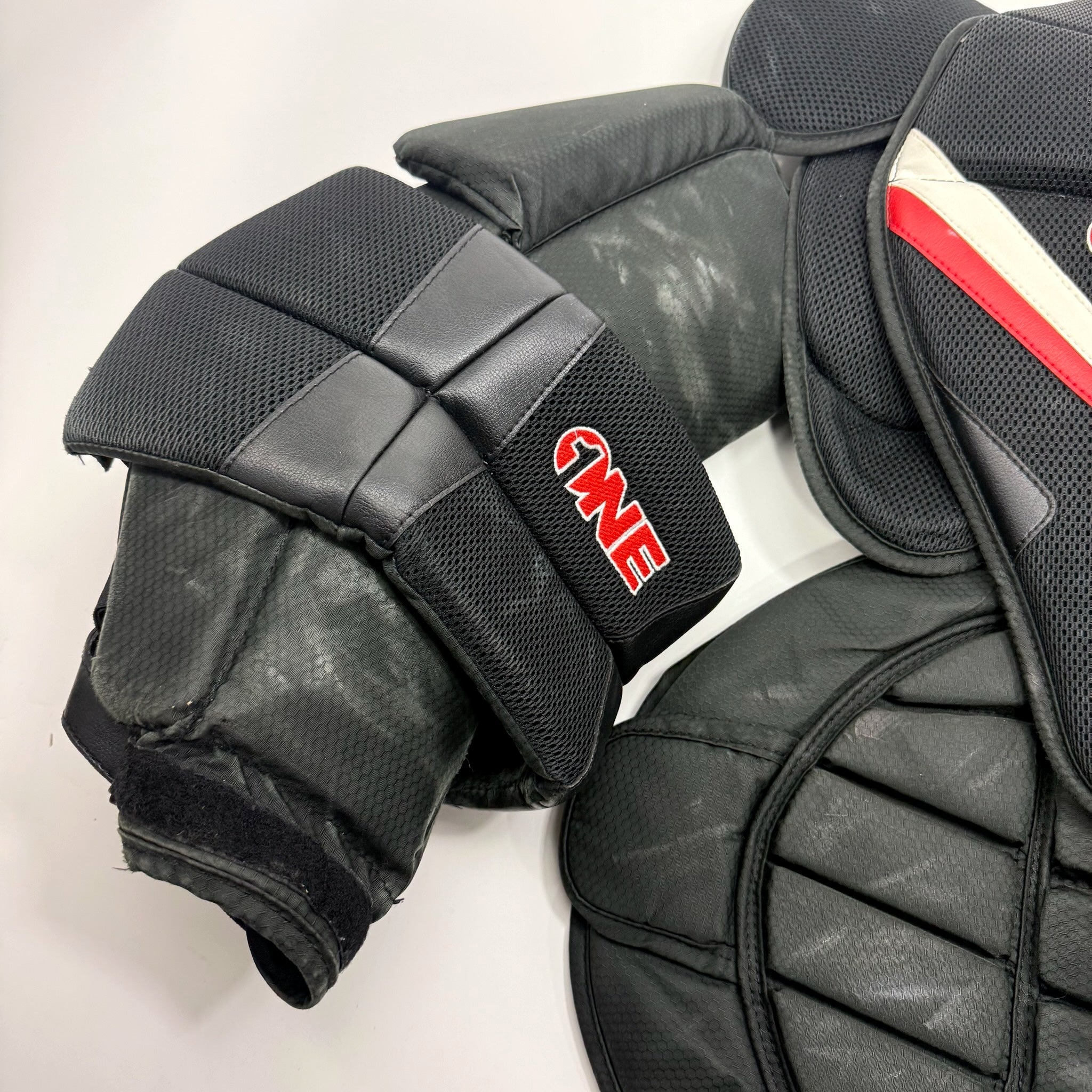 Used Mark Hockey MH One Pro Goalie Chest Protector | XL | #BH390 - Top Flight Hockey