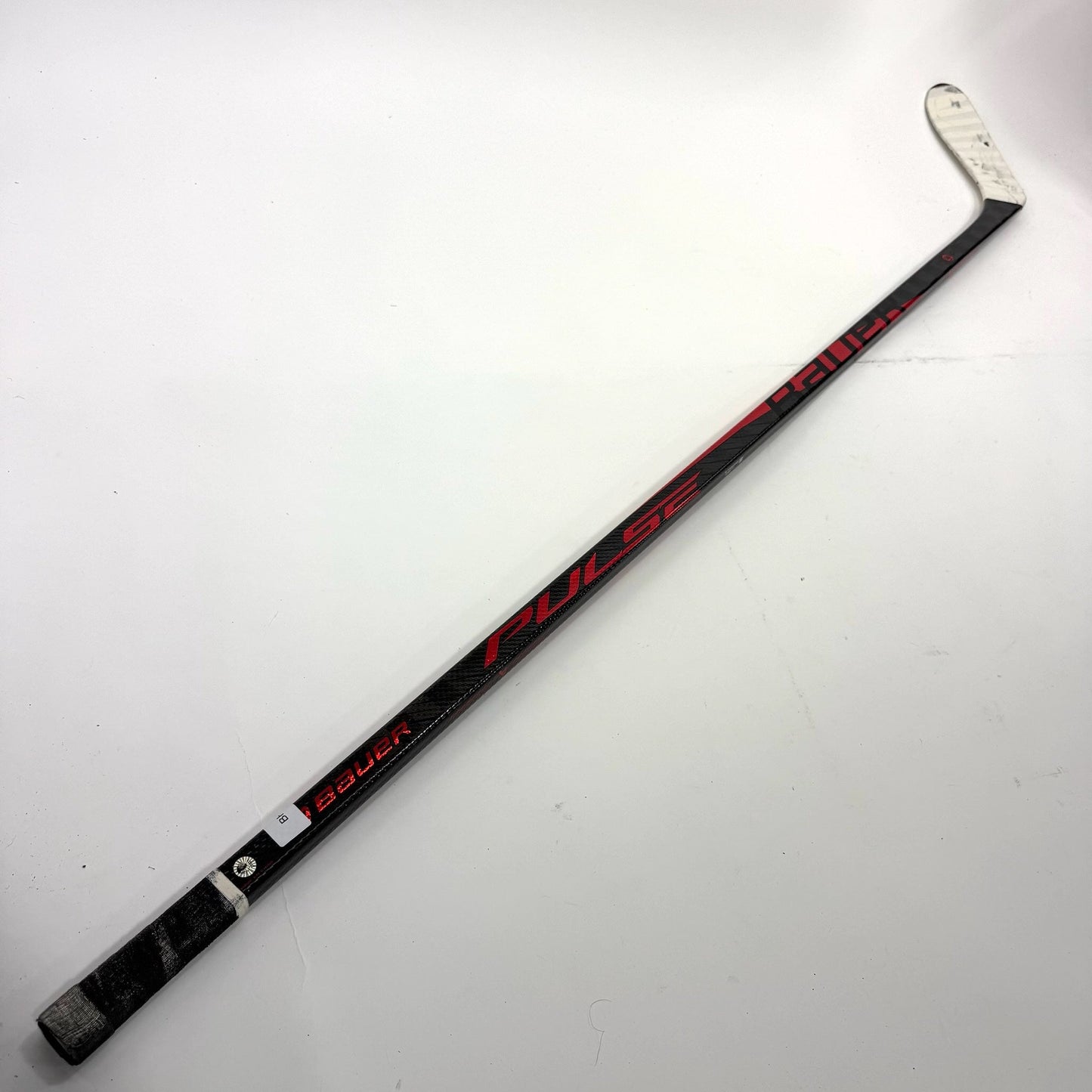 Used Left Red Bauer Pulse | 87 Flex P28 Curve Grip | Matt Gryzelcyk | BH139 - Top Flight Hockey