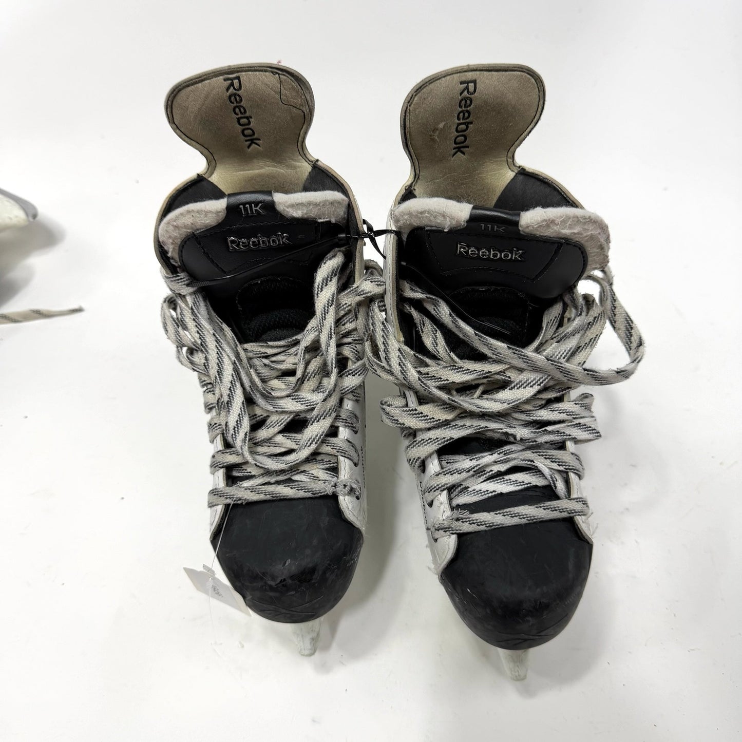 Used White Reebok 11k Pump Skates | Size 4.5 D | AB456