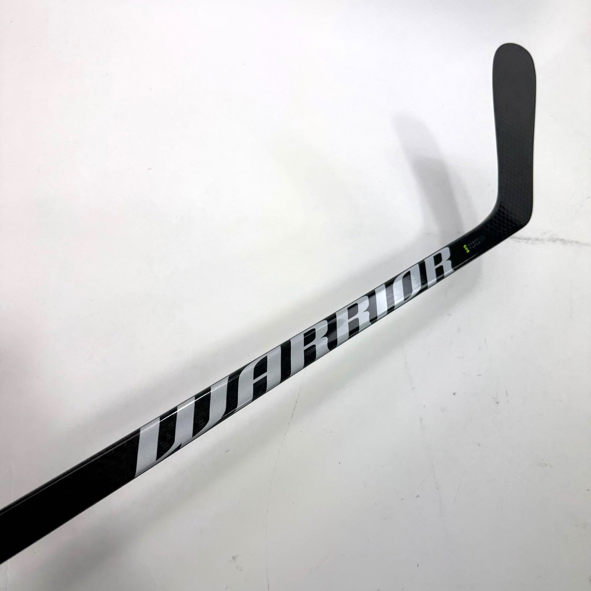 New Left Warrior Alpha LX2 | 75 Flex W03 Curve Grip | BH249 - Top Flight Hockey