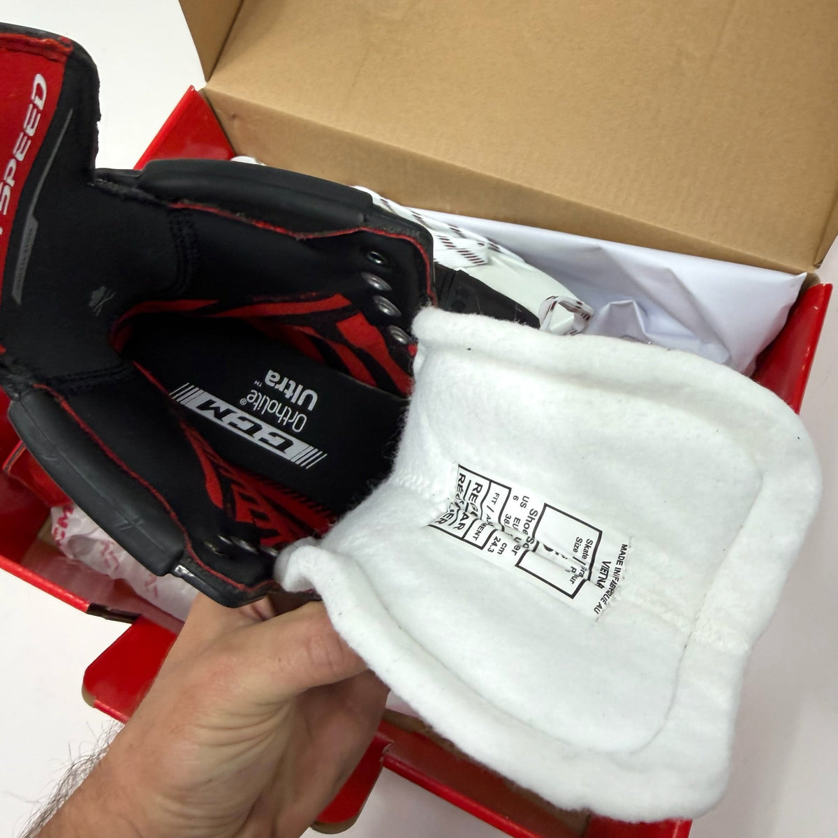 New CCM Jetspeed FT4 Skates | 5 R | CCM496 - Top Flight Hockey