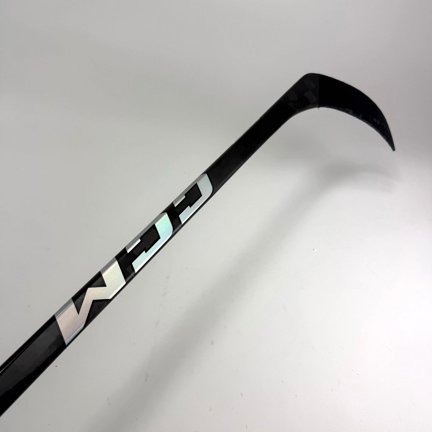 Used Left CCM Jetspeed FT8 Pro | 85 Flex P28 Curve Grip | J753 - Top Flight Hockey