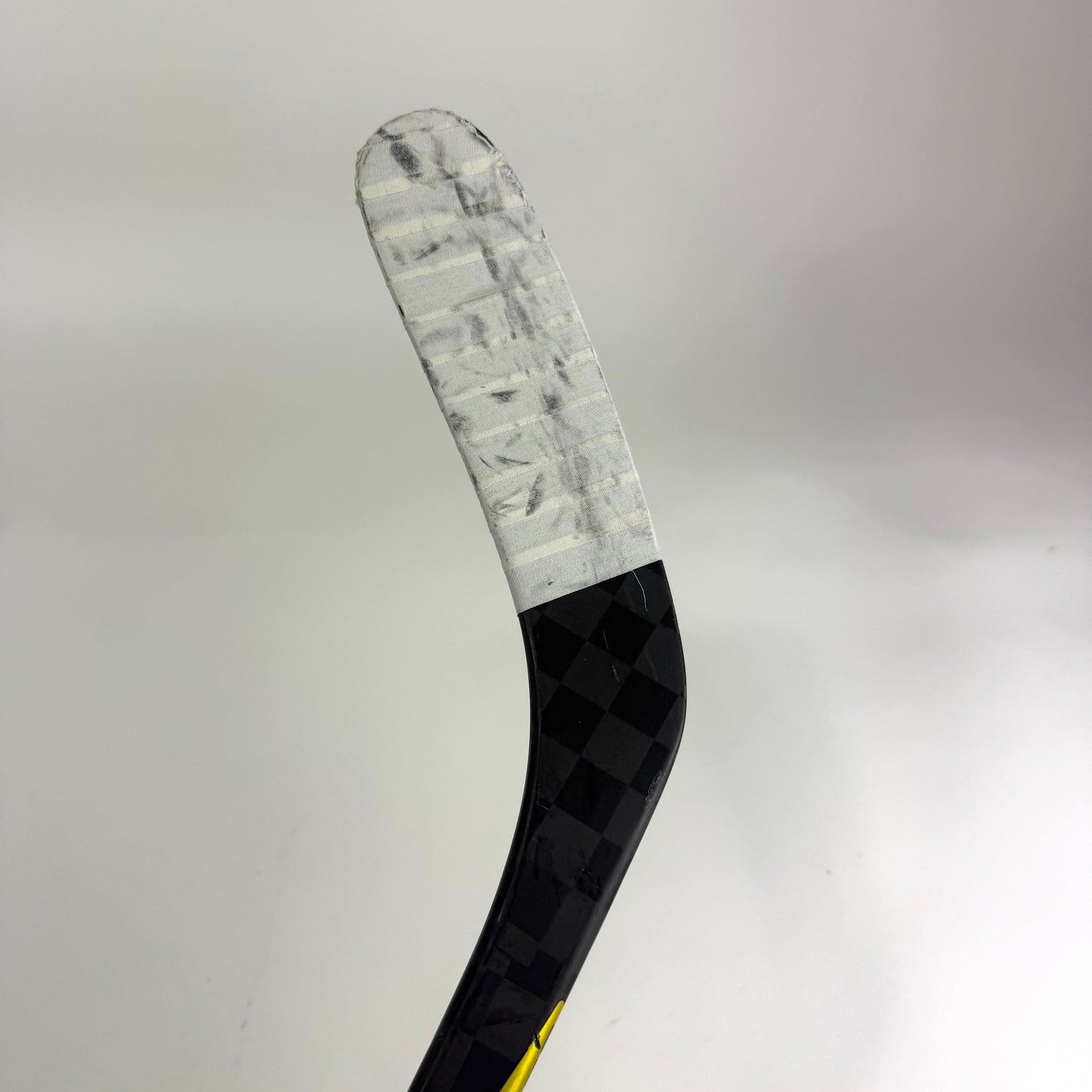 Used Left Bauer Nexus SYNC | 77 Flex P46 Curve Grip | E800