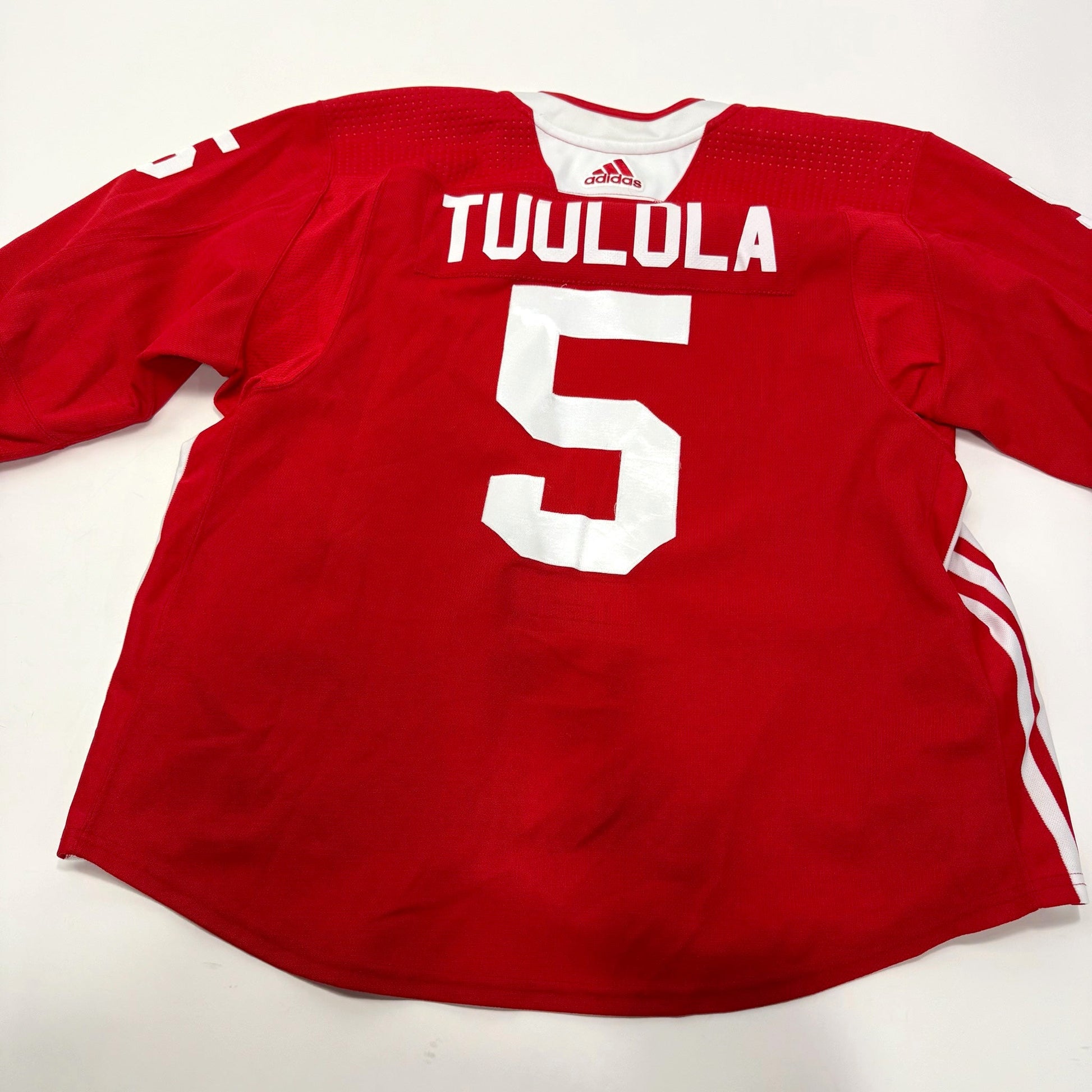 Used Red Chicago Blackhawks Adidas MIC Practice Jersey | Size 58 | Tuulola #5 - Top Flight Hockey