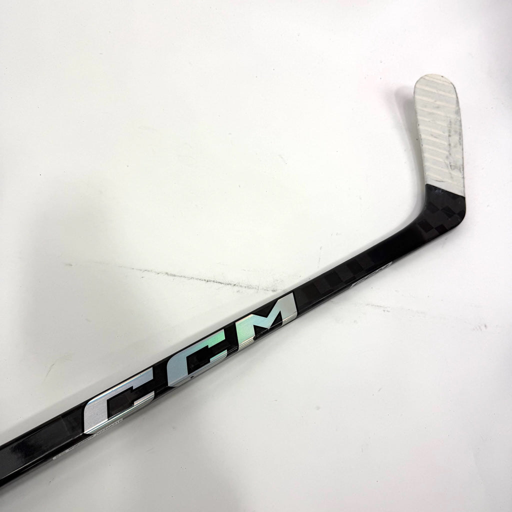 Used Left Black CCM Jetspeed FT8 Pro | 95 Flex P92 Curve Grip | Jason Dickinson | BH129 - Top Flight Hockey