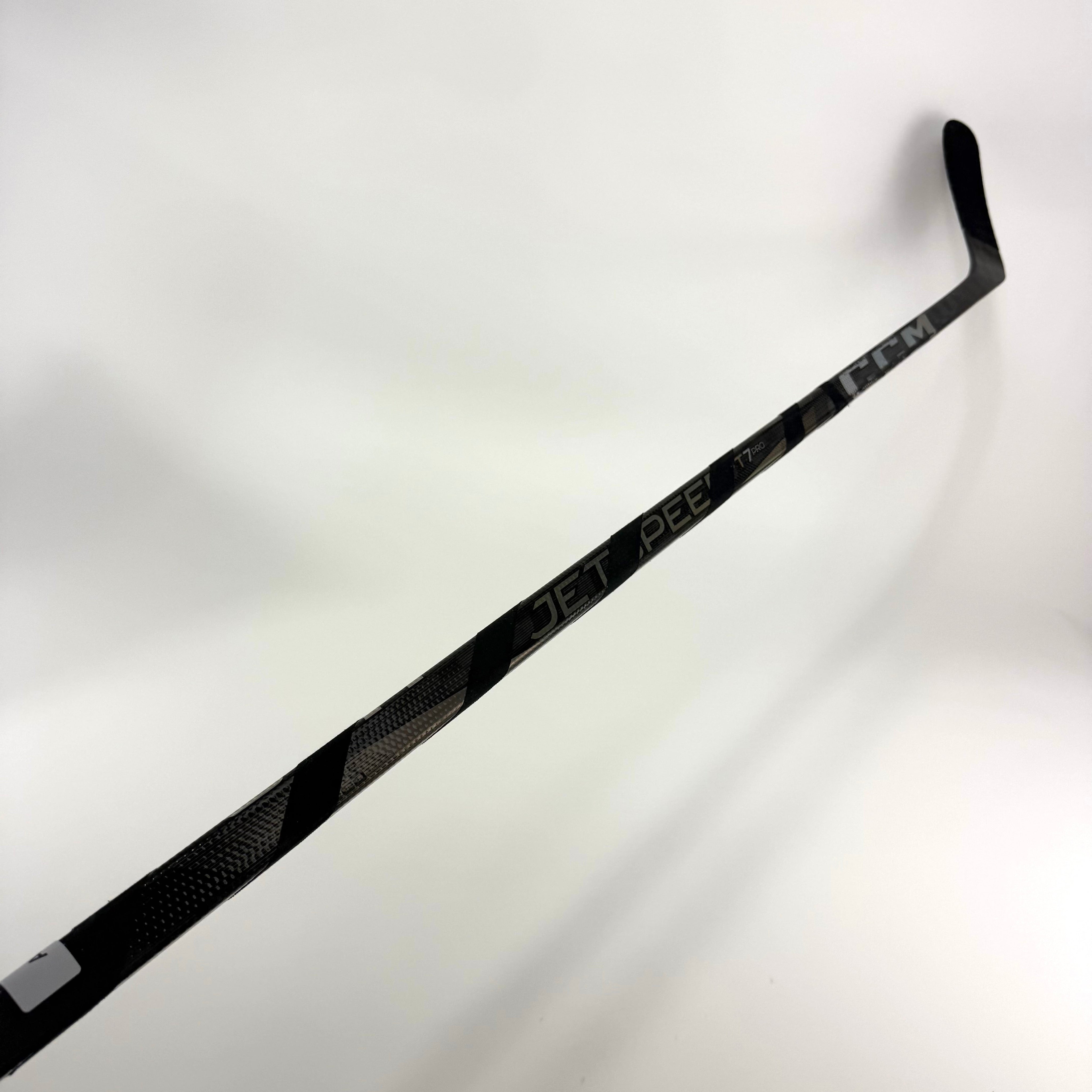 Used Left Black CCM Jetspeed FT7 Pro | 85 Flex P88 Curve Grip | A478 - Top Flight Hockey