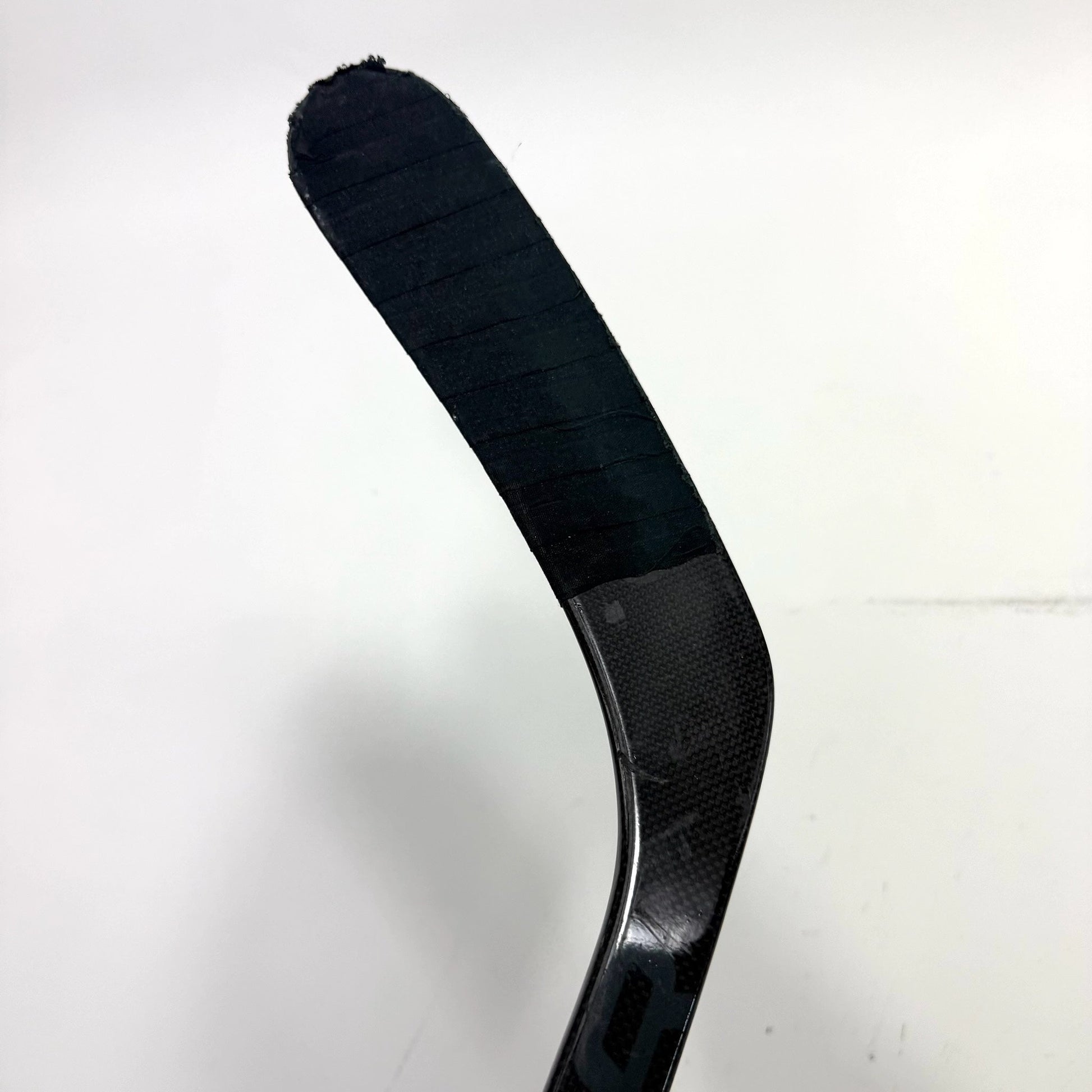 Used Left Bauer Nexus 8000 | 107 Flex Custom P92 Curve Grip | Bourque | BH233 - Top Flight Hockey