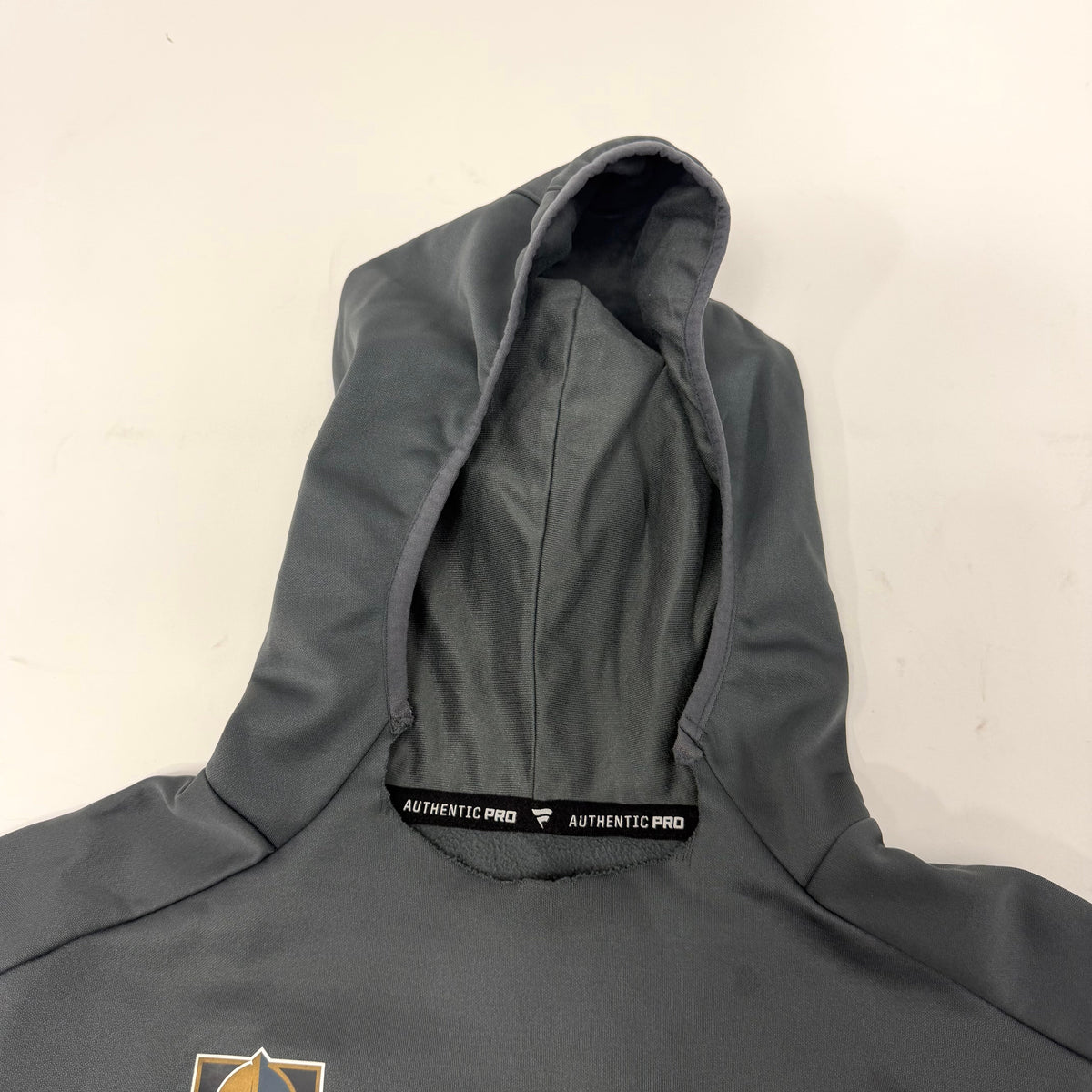 Used Grey Vegas Golden Knights Fanatics Hoodie | Senior Large | AB238