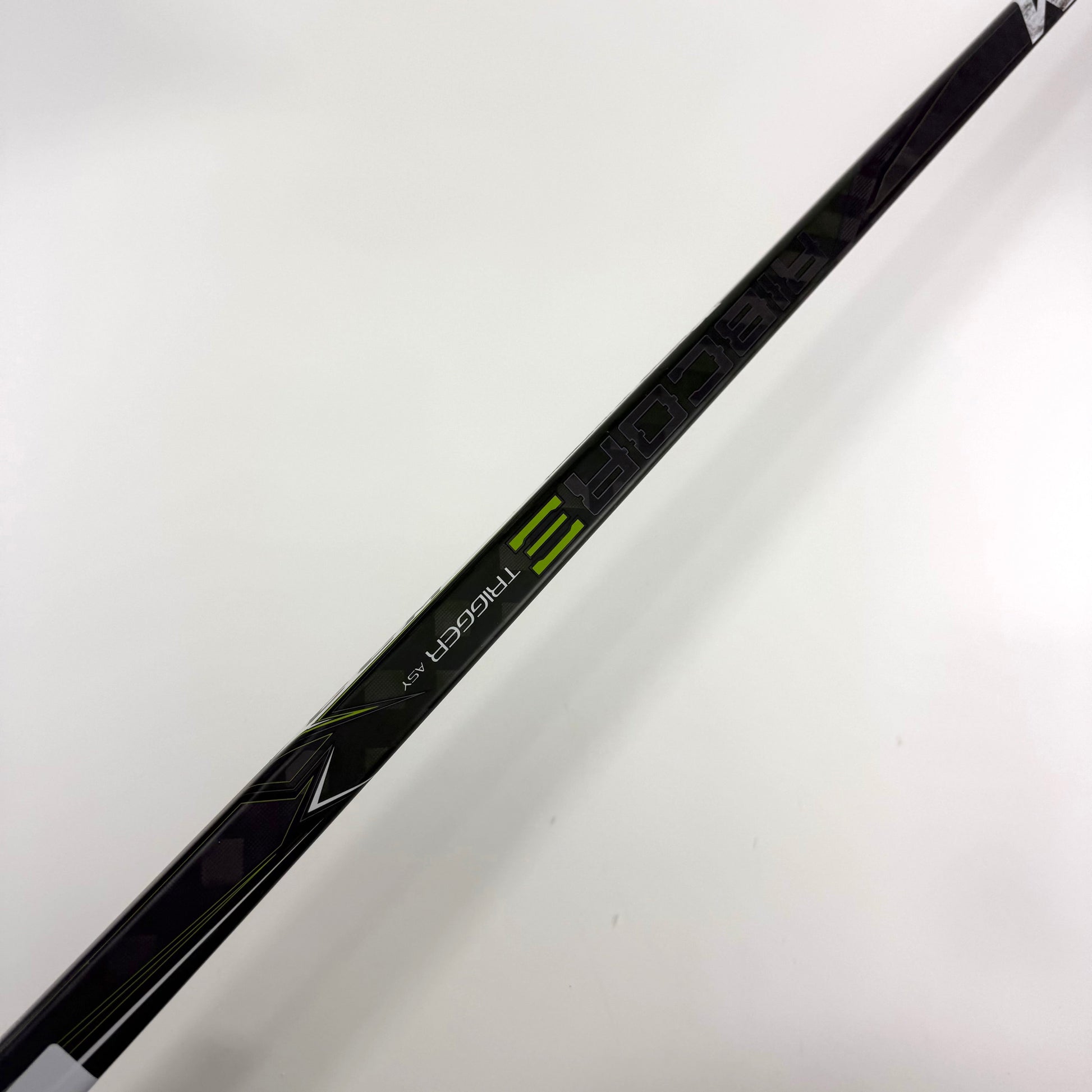 Used Left CCM Ribcor Trigger ASY | 85 Flex P19 Curve Non Grip | A463 - Top Flight Hockey